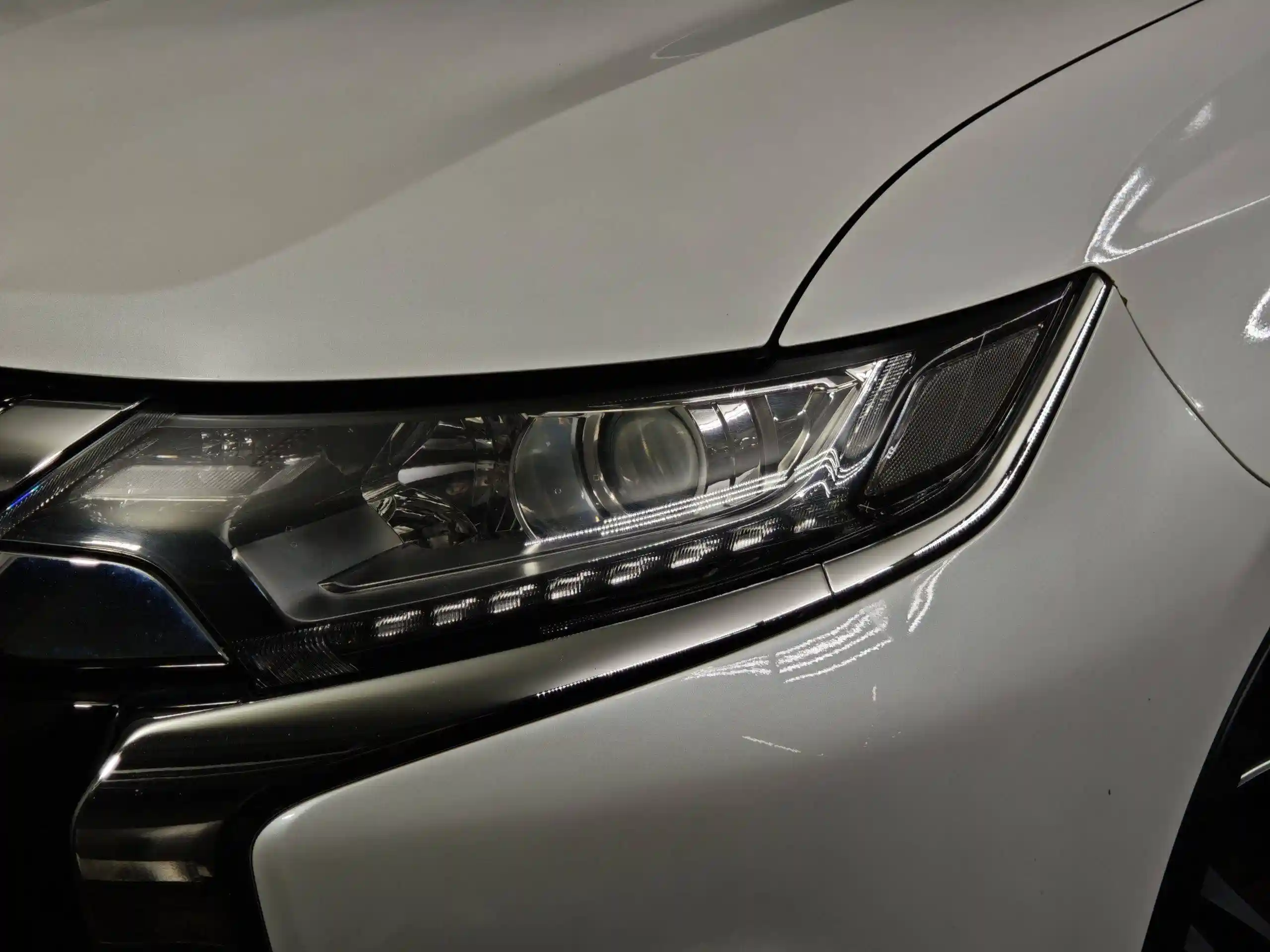 Mitsubishi Outlander 2018