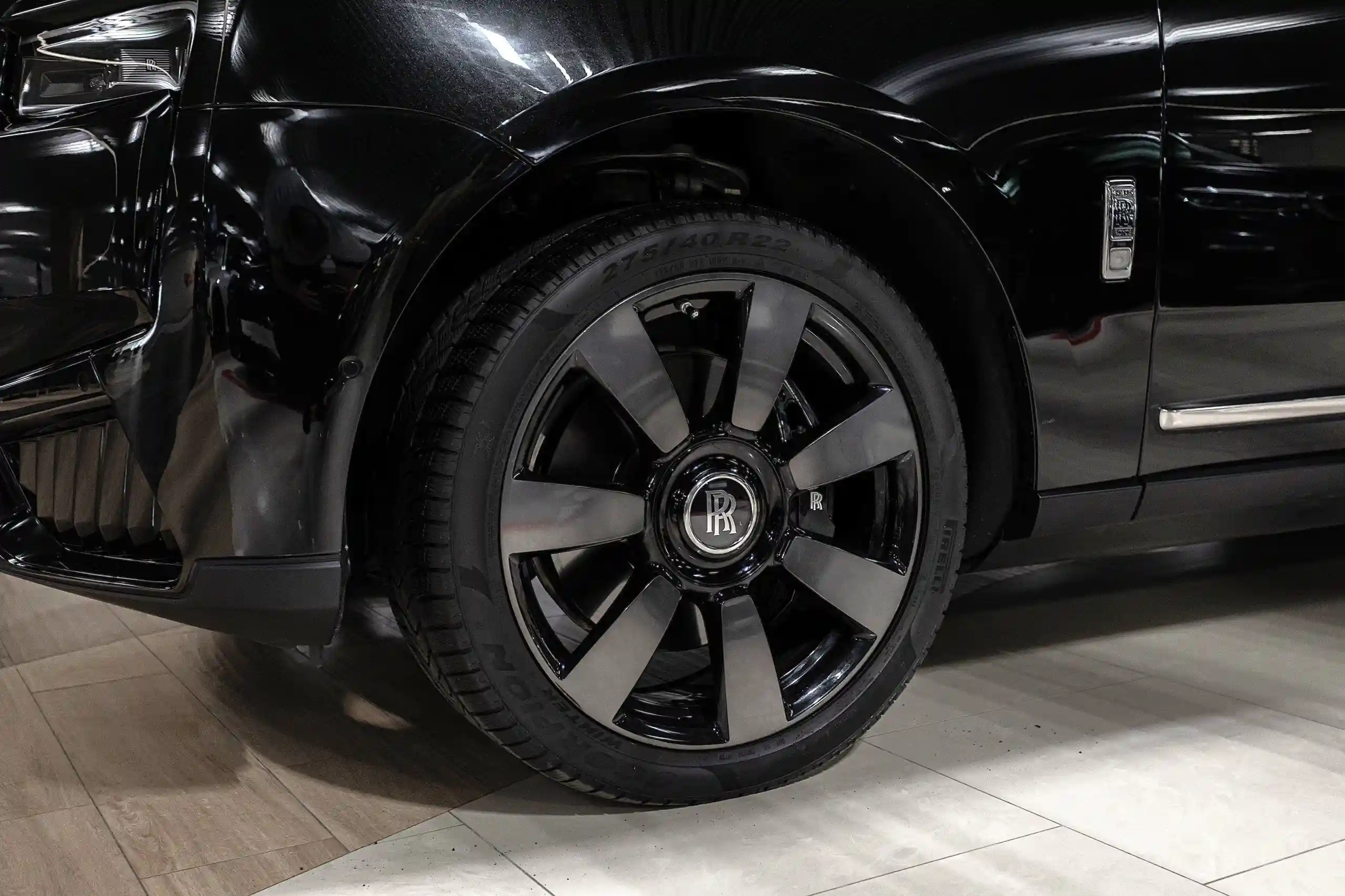 Rolls-Royce Cullinan 2021