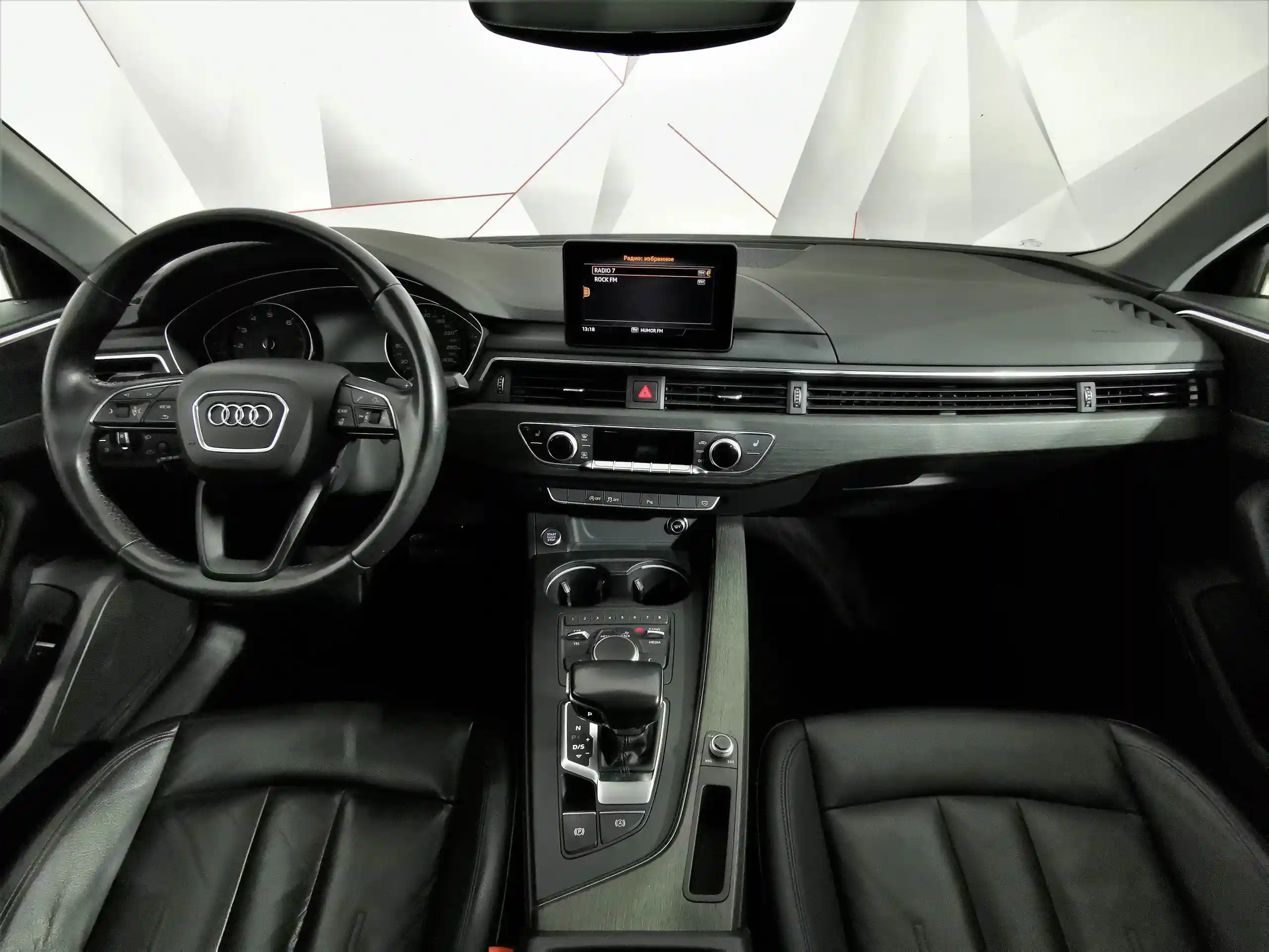 Audi A4 2019