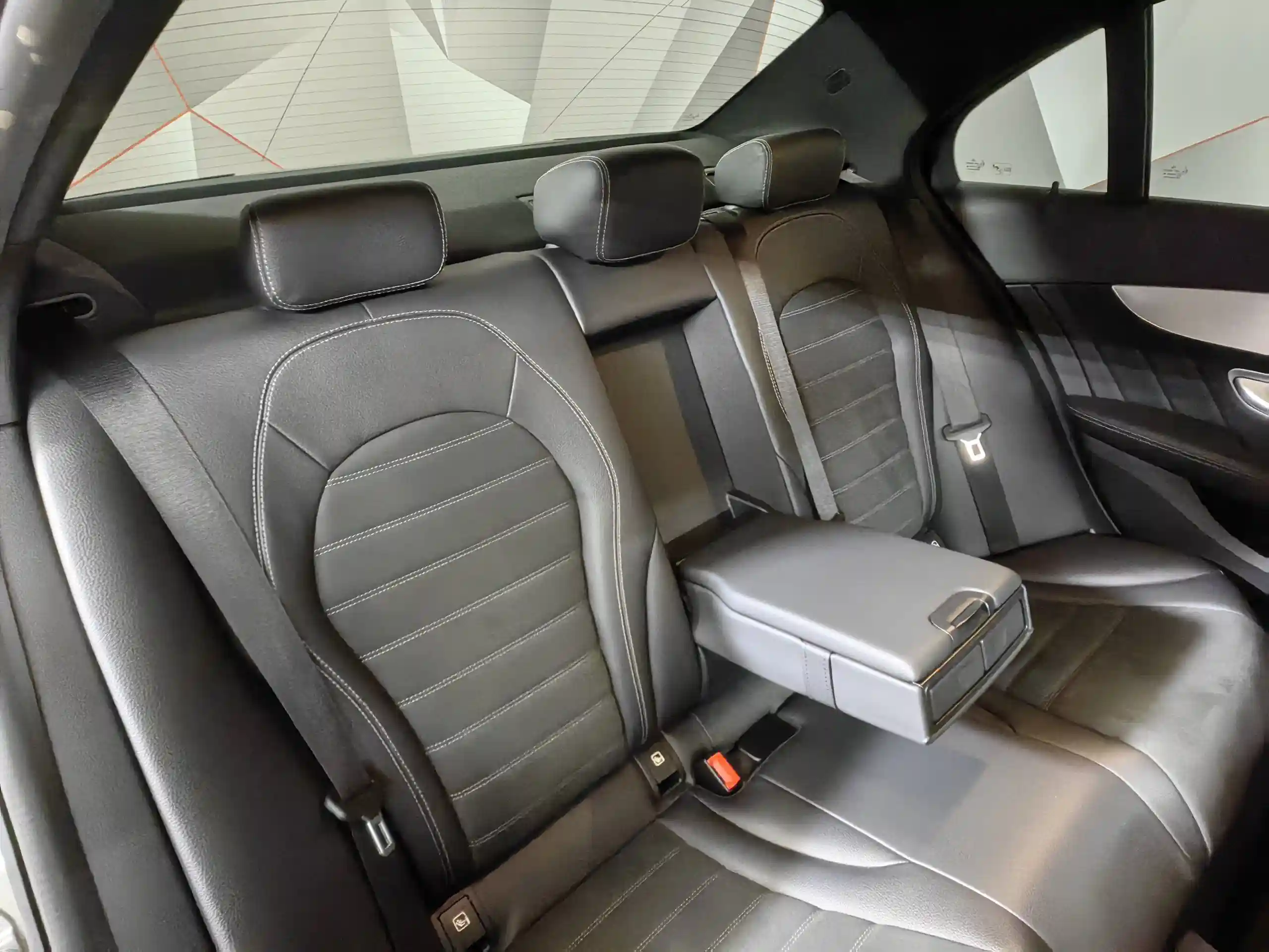 Mercedes-Benz C-Класс 2018