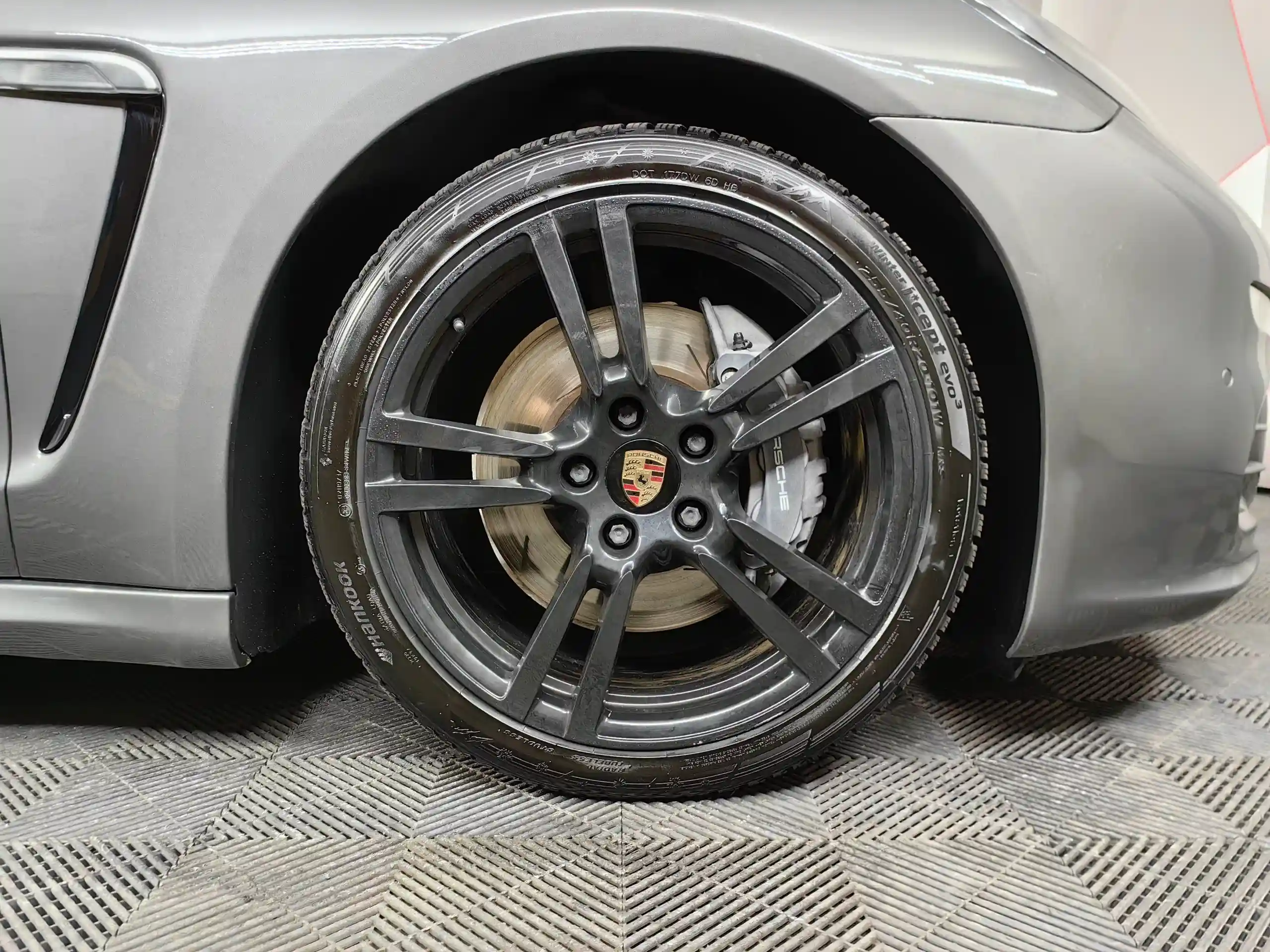 Porsche Panamera 2013