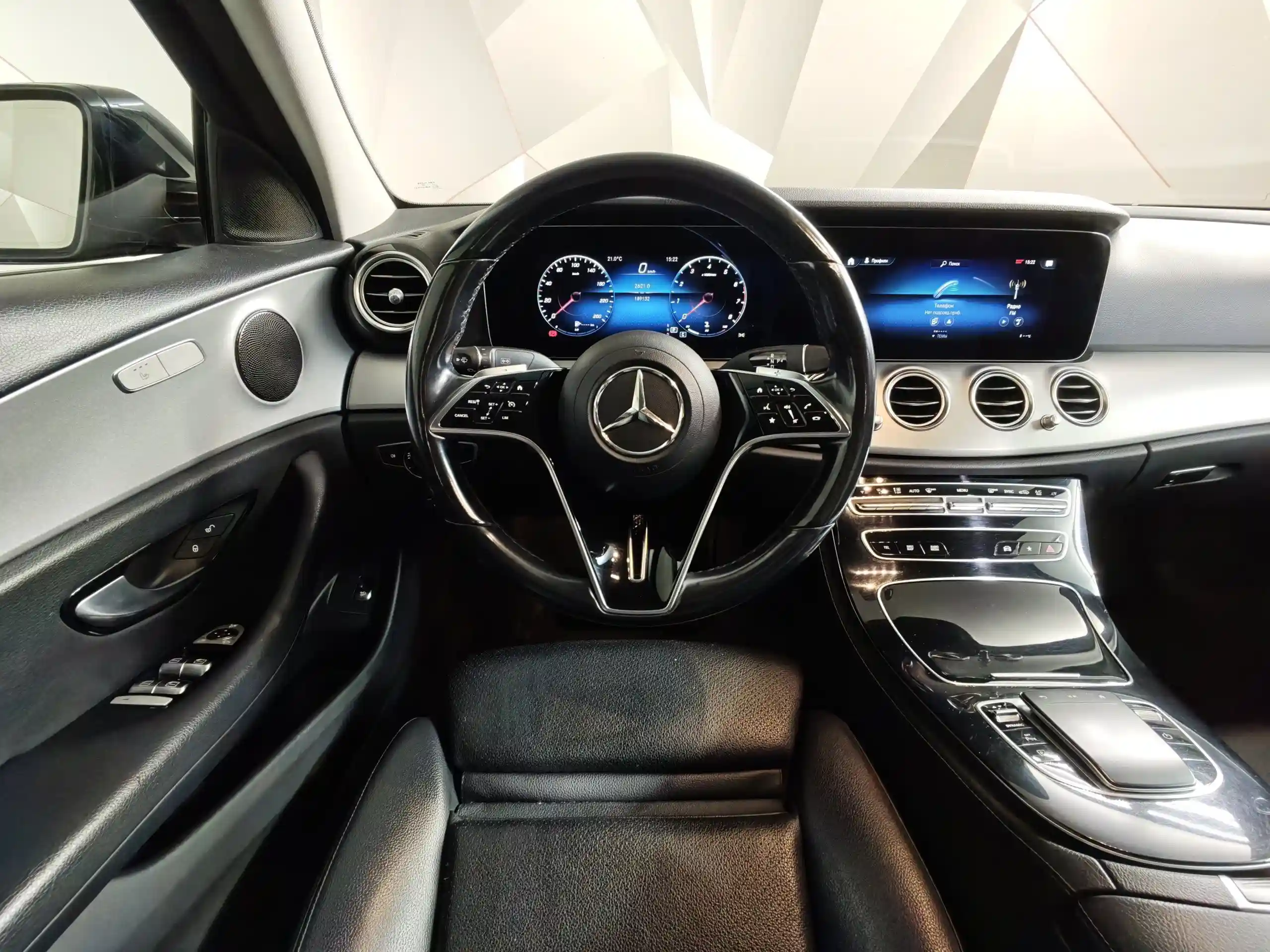 Mercedes-Benz E-Класс 2021