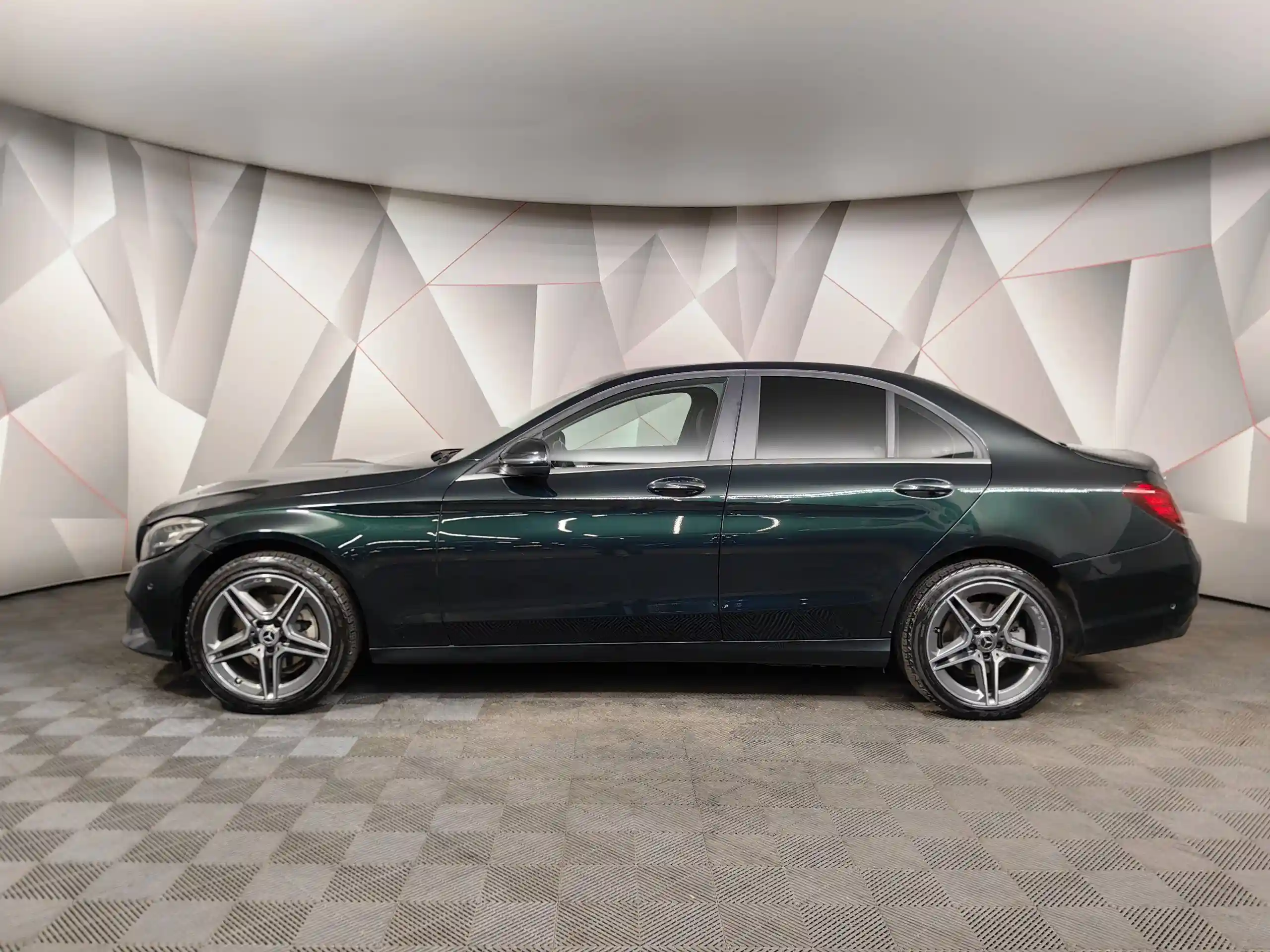 Mercedes-Benz C-Класс 2018