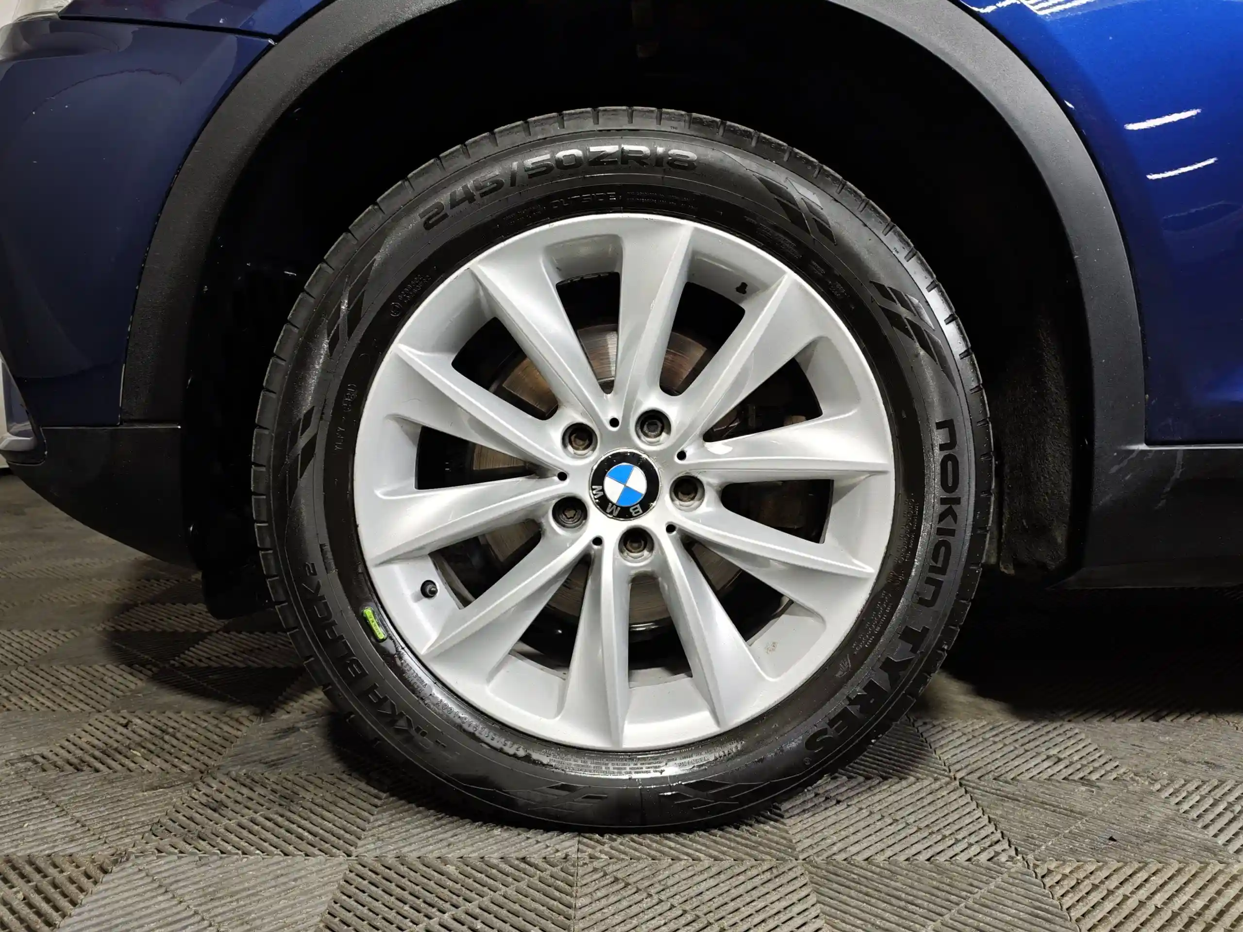 BMW X3 2012