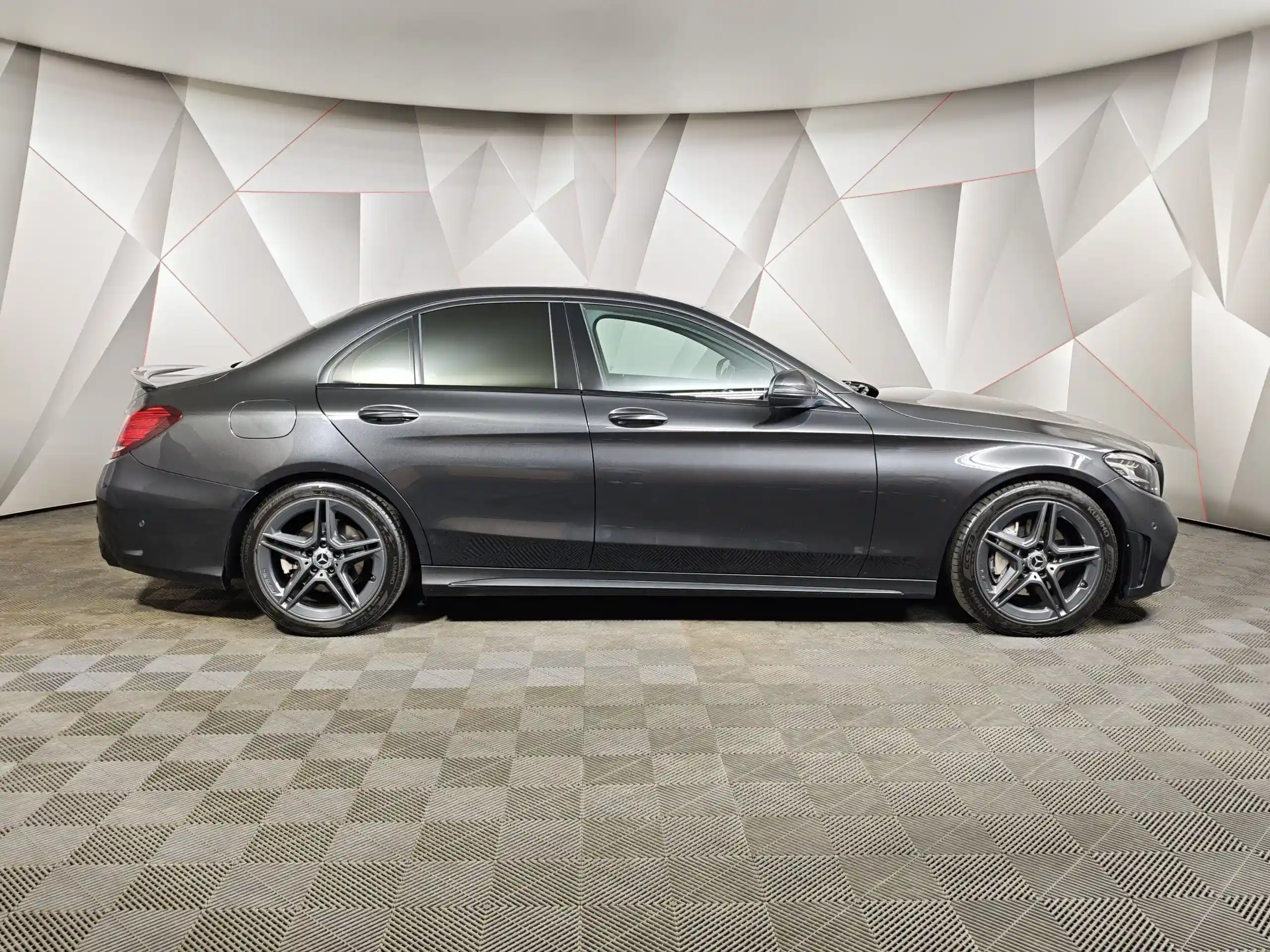 Mercedes-Benz C-Класс 2020