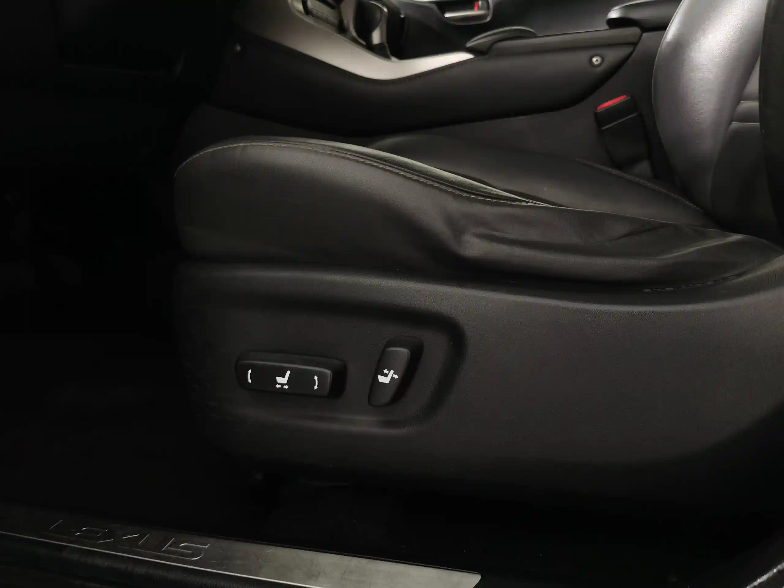 Lexus NX 2015