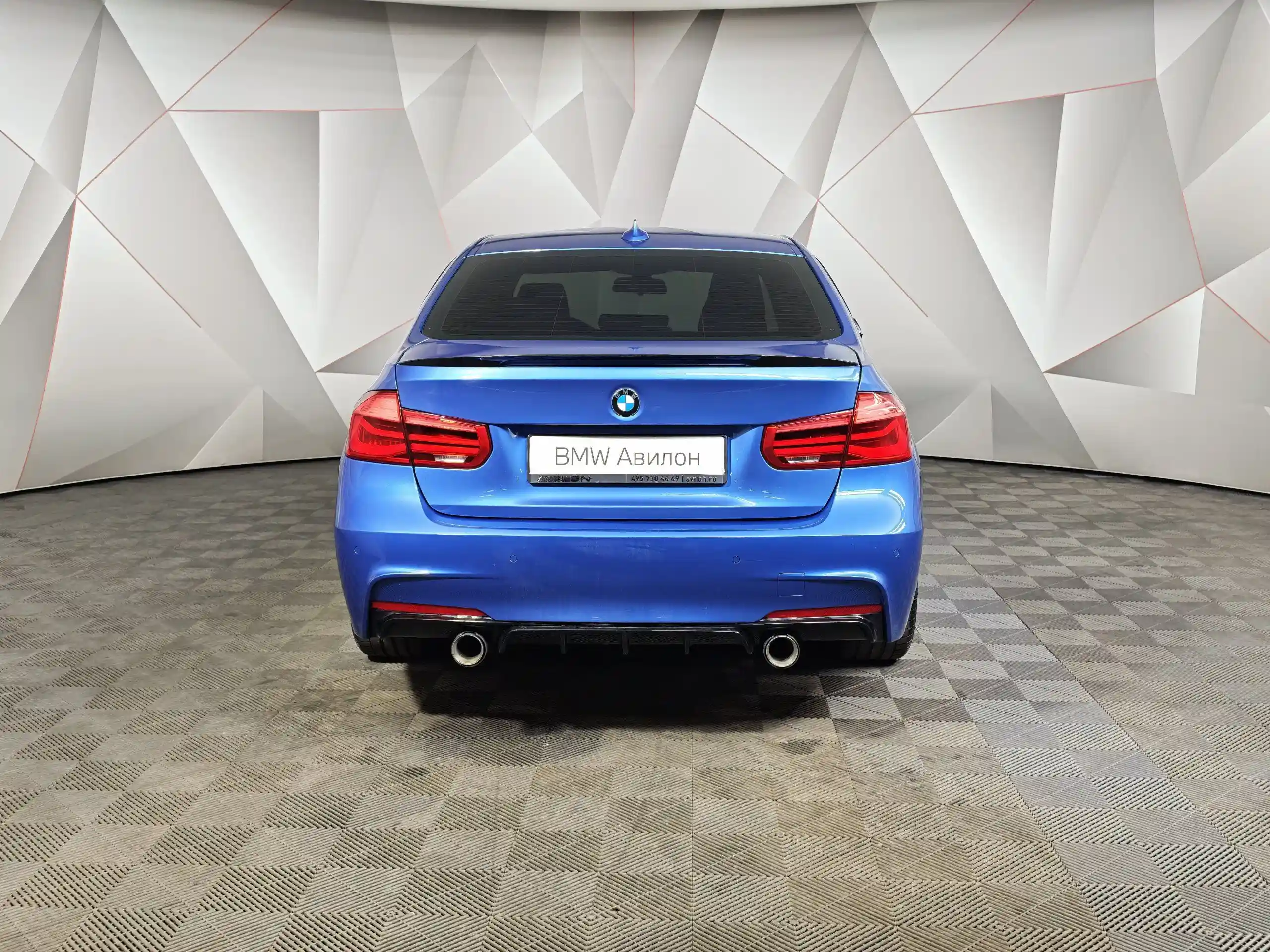 BMW 3 серия 2018