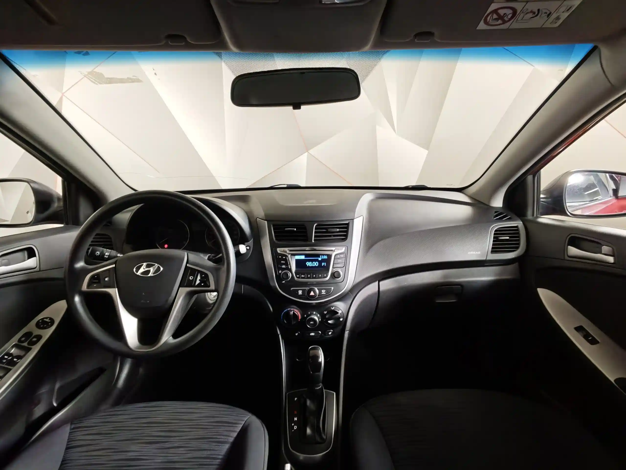 Hyundai Solaris 2014