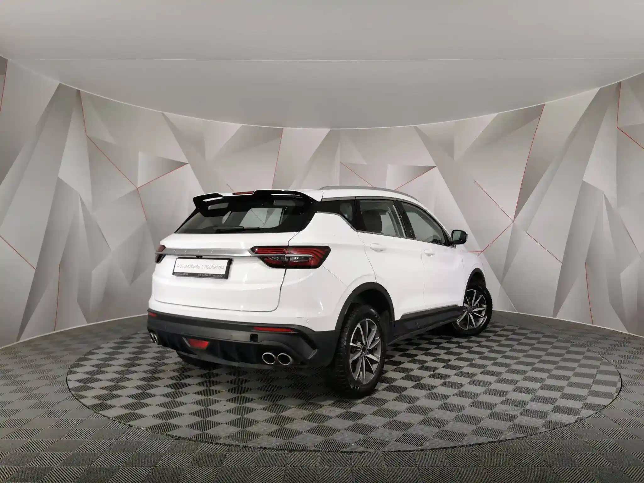 Geely Coolray 2022