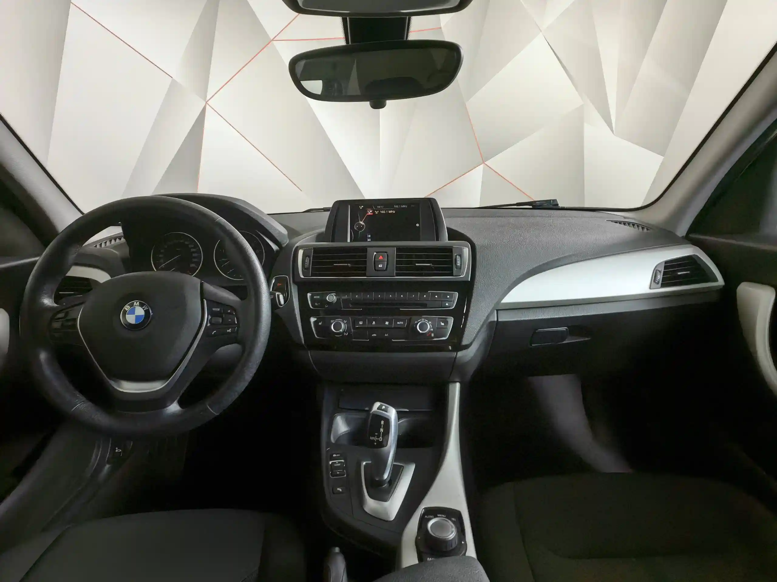 BMW 1 серия 2017