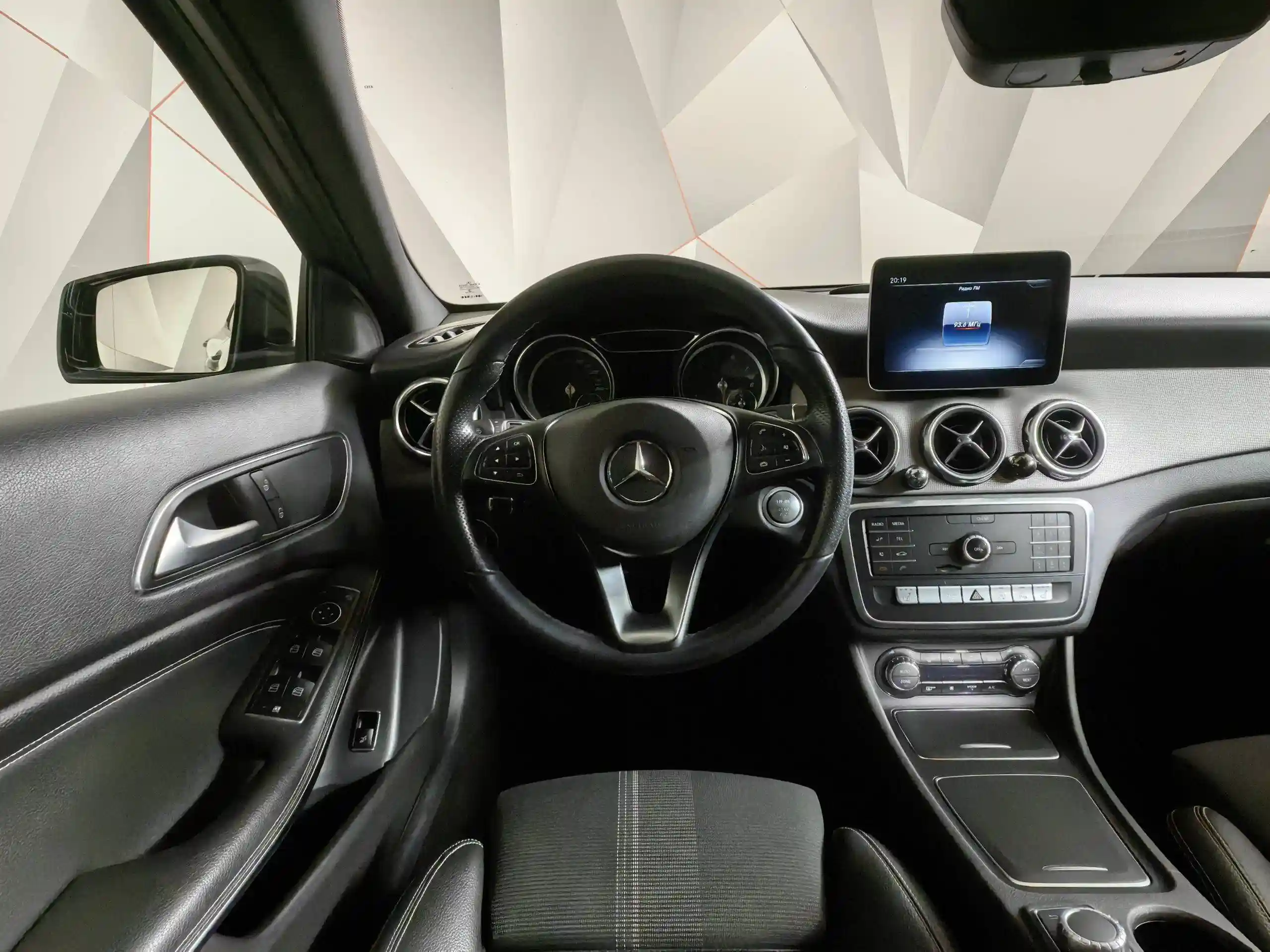 Mercedes-Benz GLA 2019