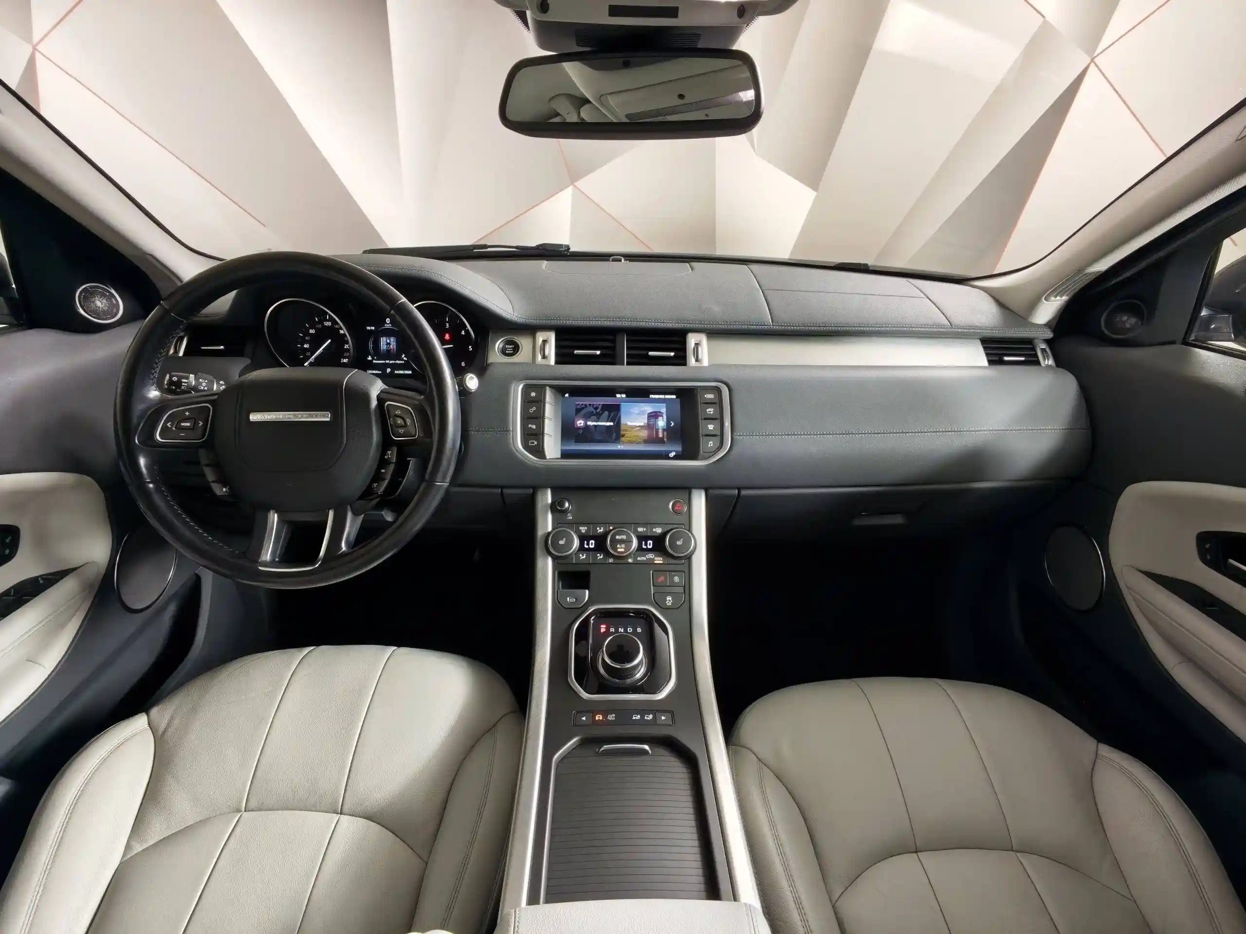 Land Rover Range Rover Evoque 2018