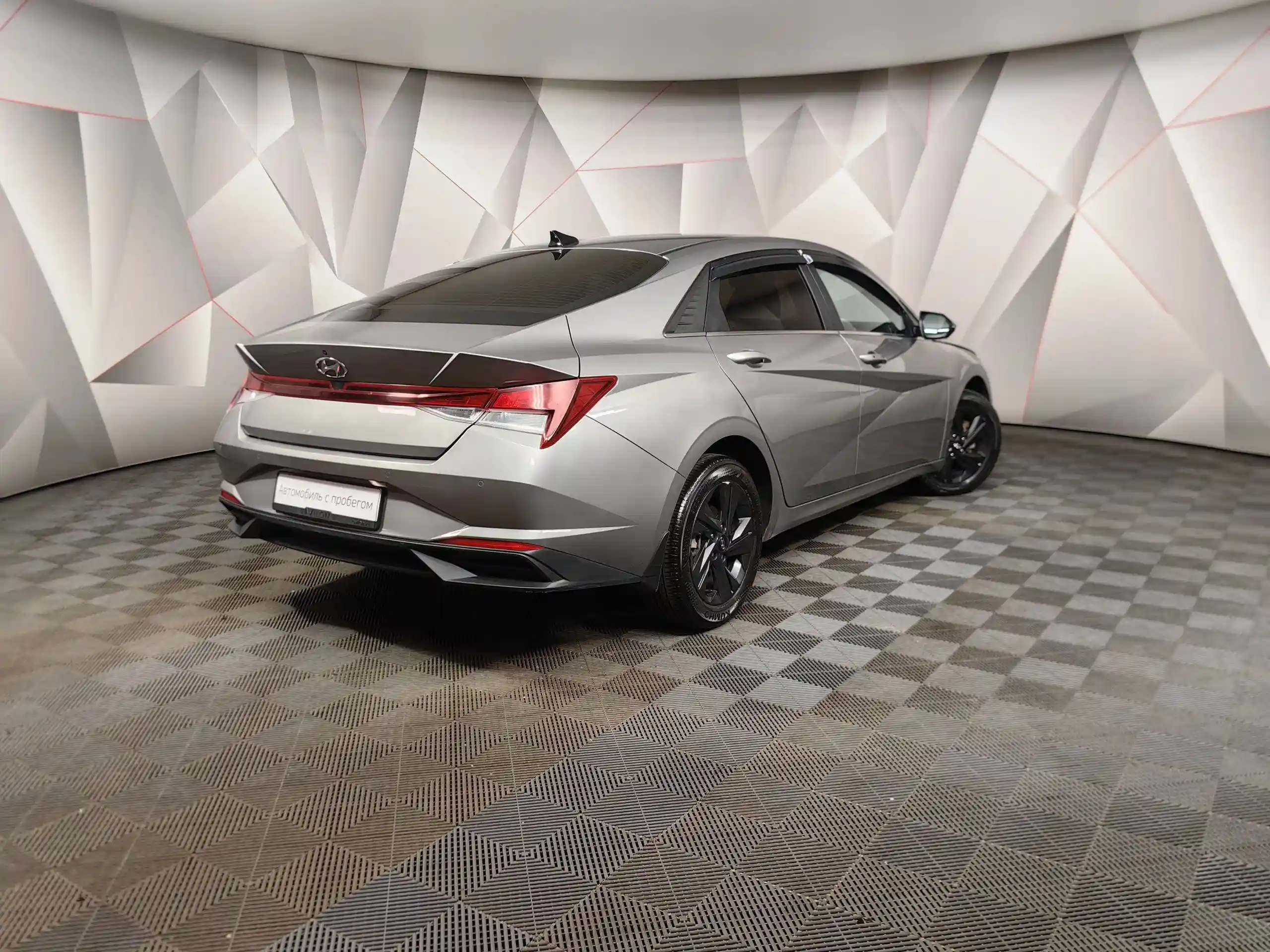 Hyundai Elantra 2021