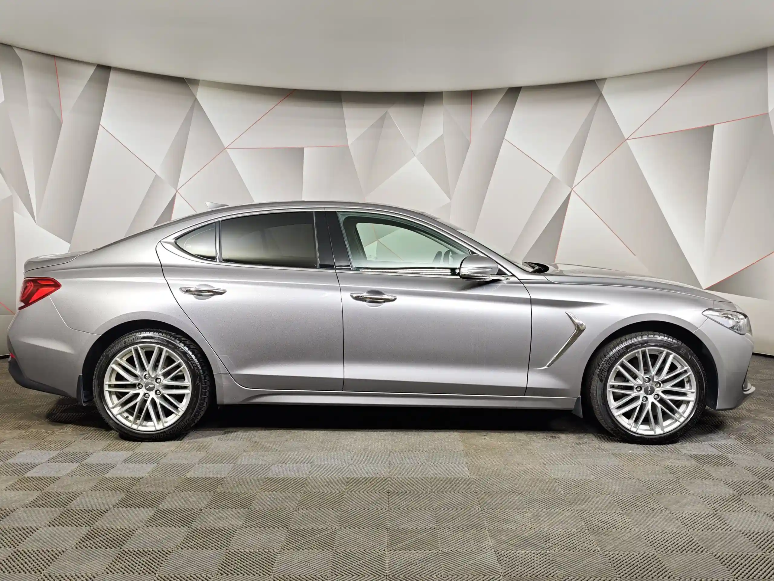Genesis G70 2020
