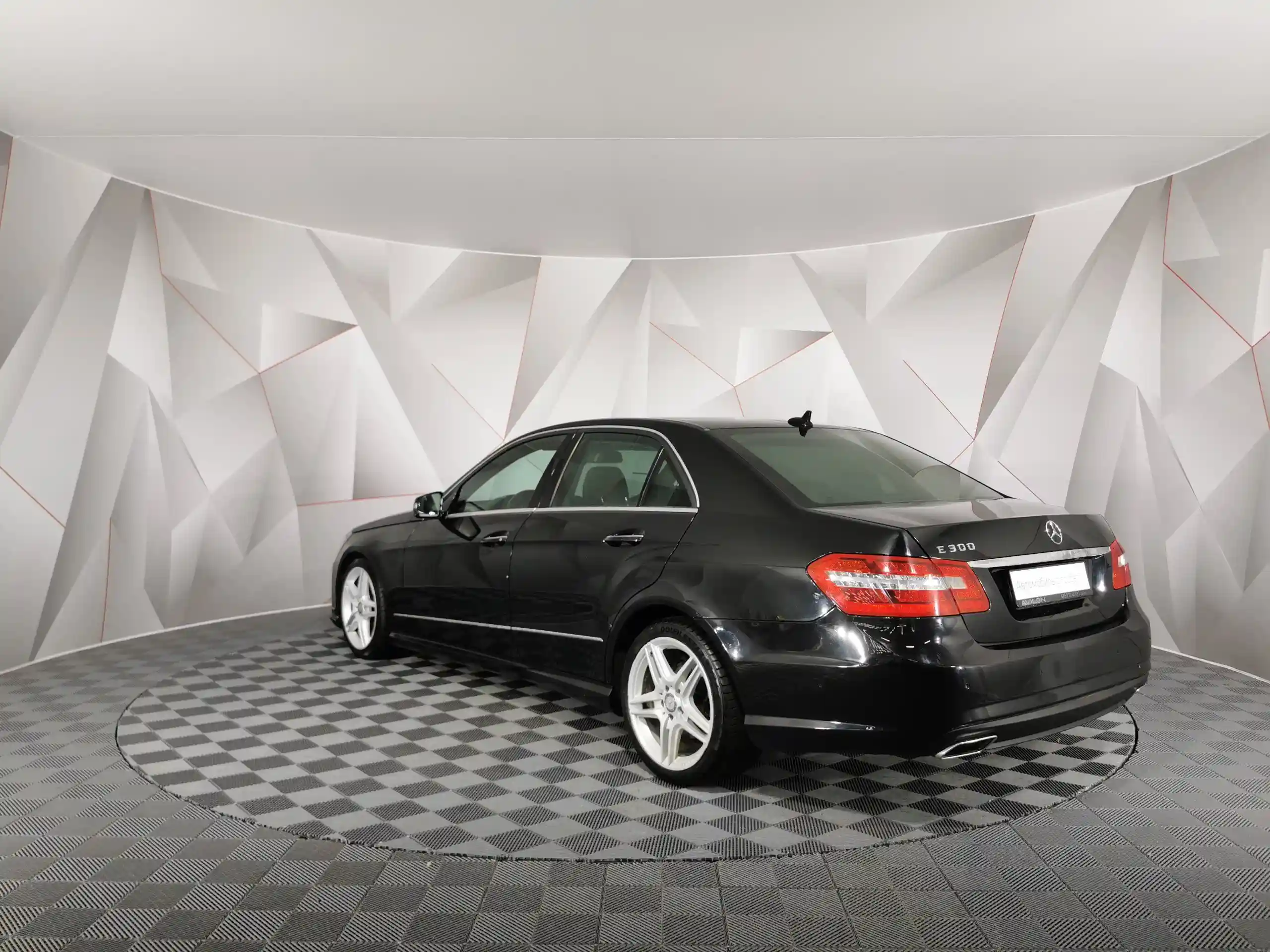 Mercedes-Benz E-Класс 2012