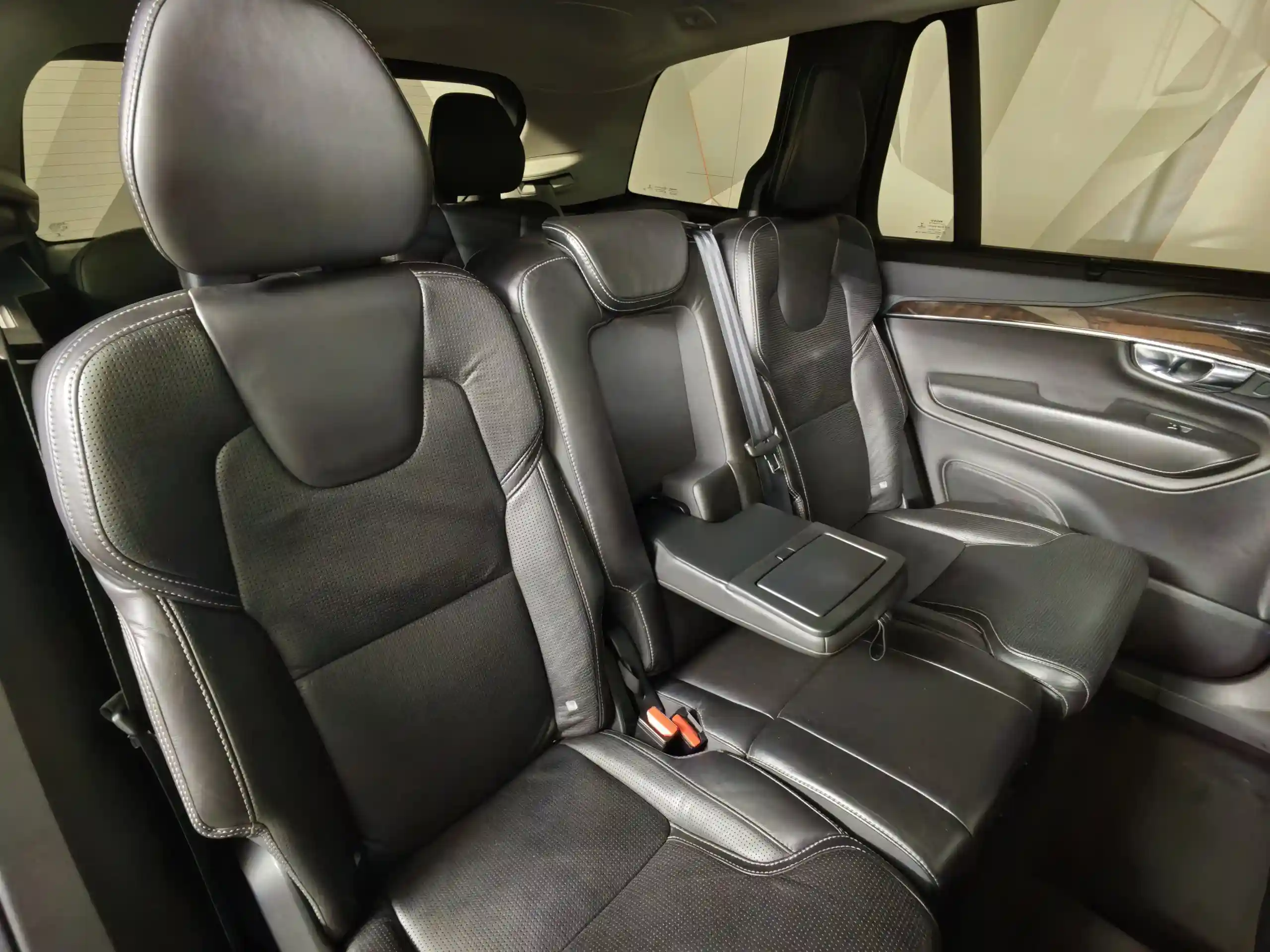 Volvo XC90 2015