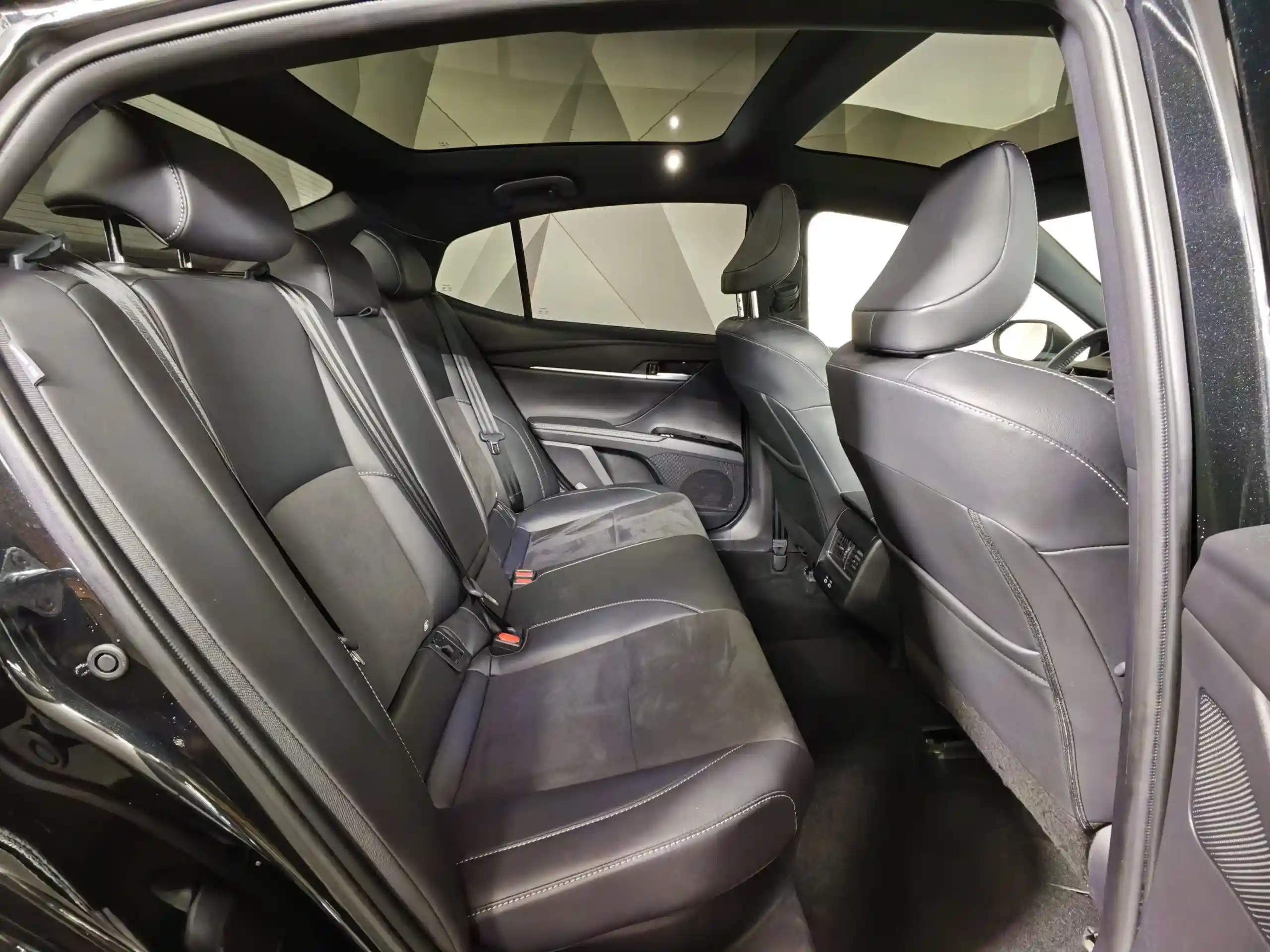 Toyota Camry 2024