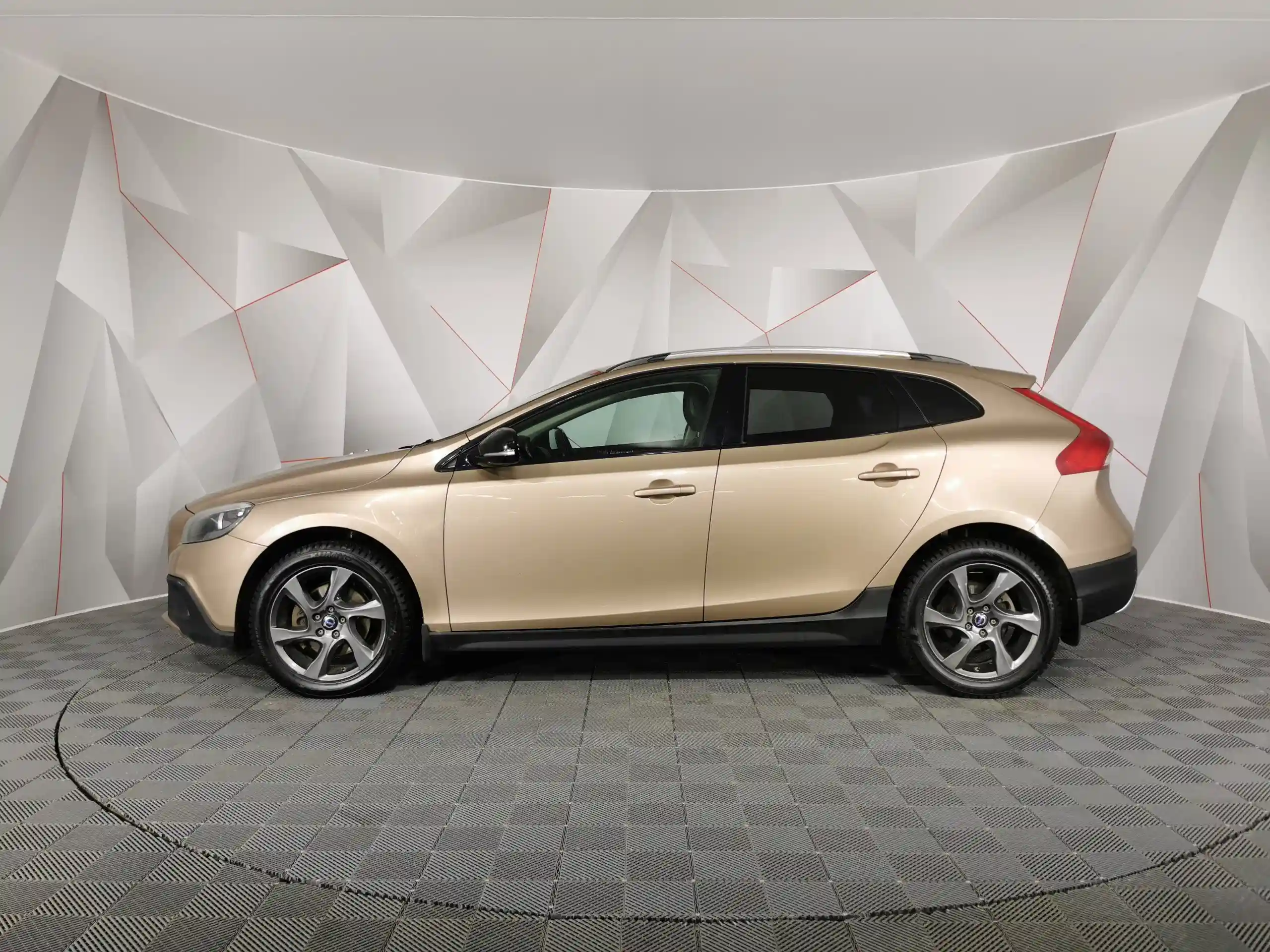 Volvo V40 2014