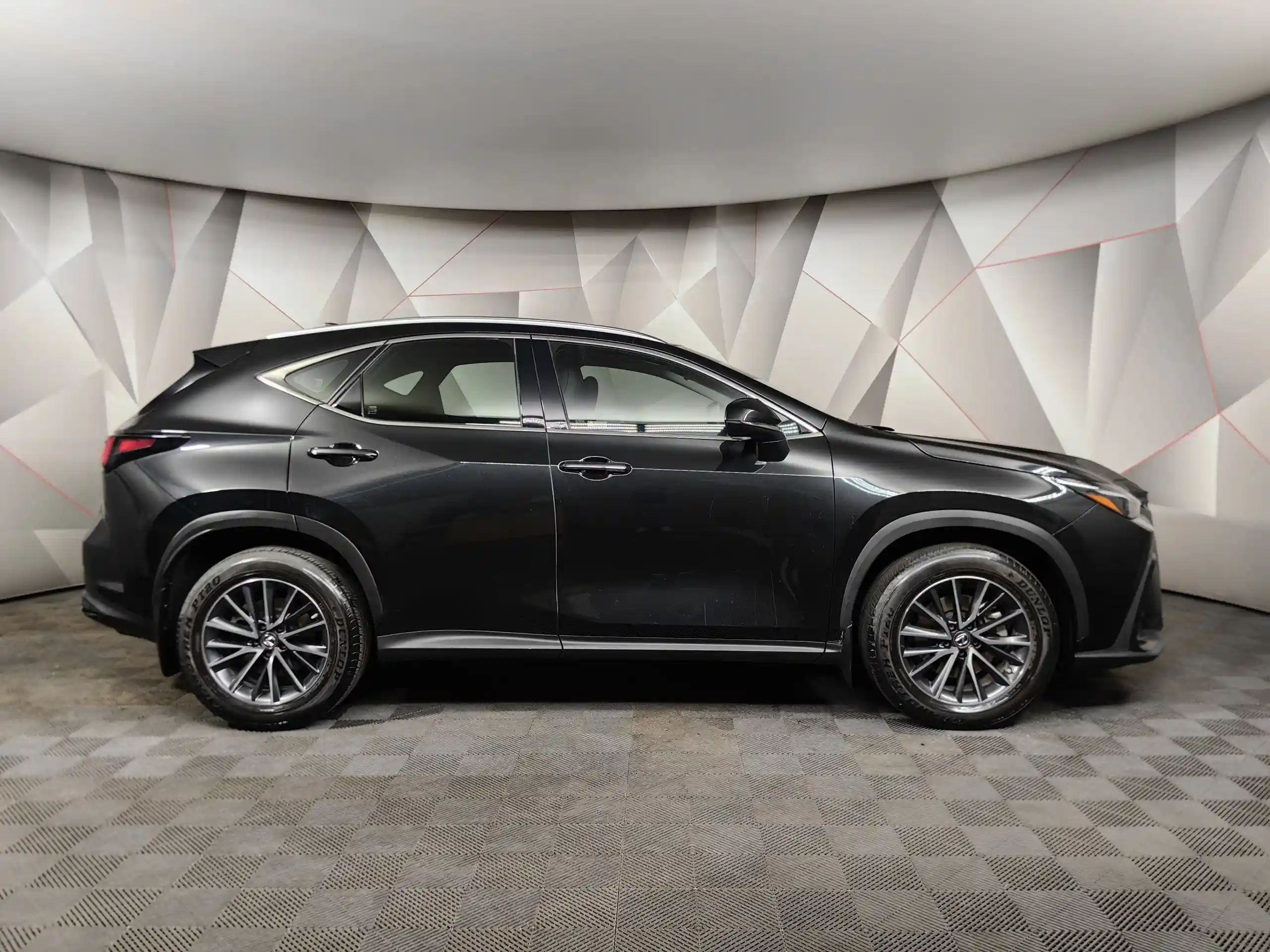 Lexus NX 2021