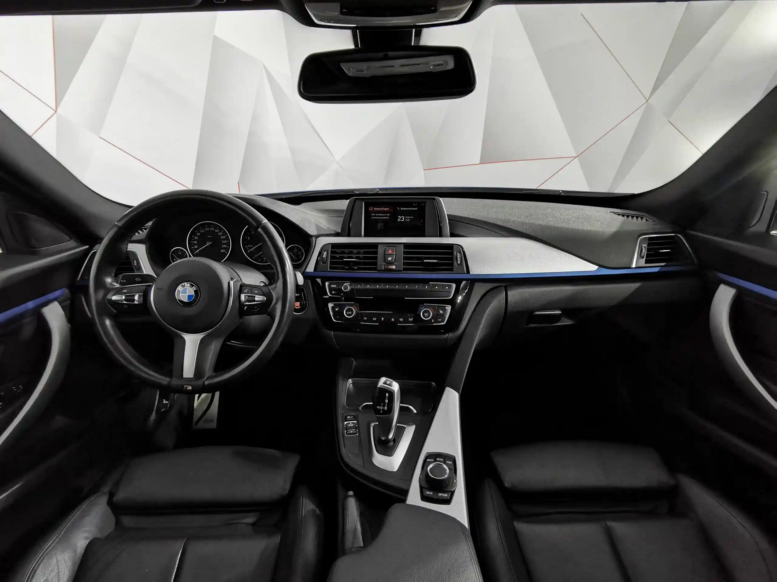 BMW 3 серия 2019