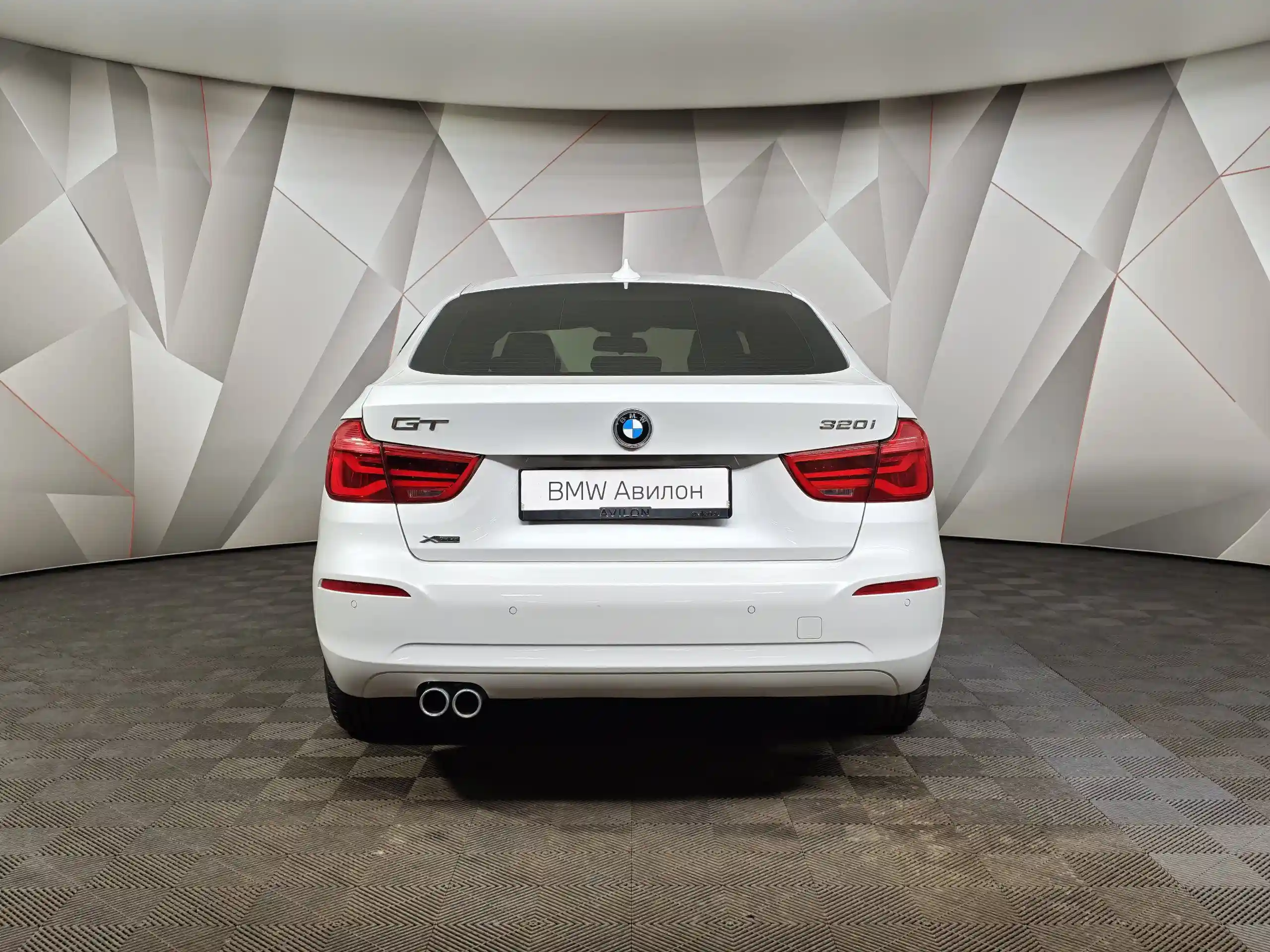 BMW 3 серия 2019