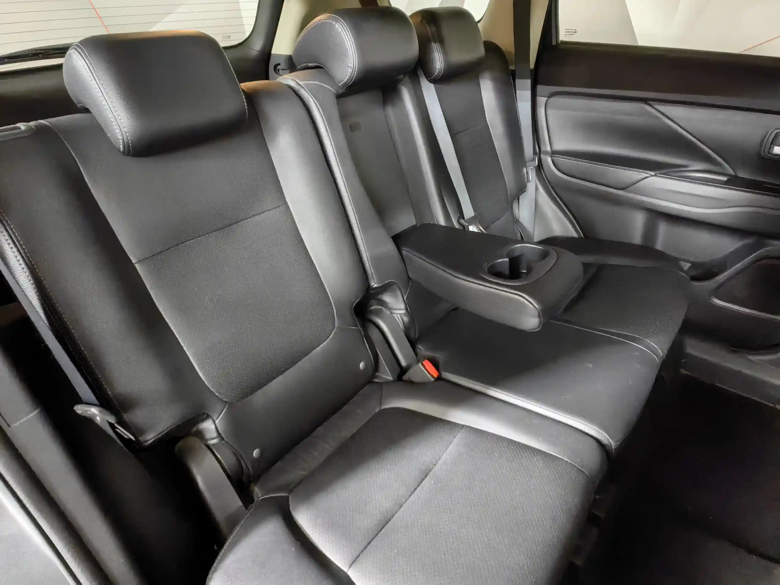 Mitsubishi Outlander 2014