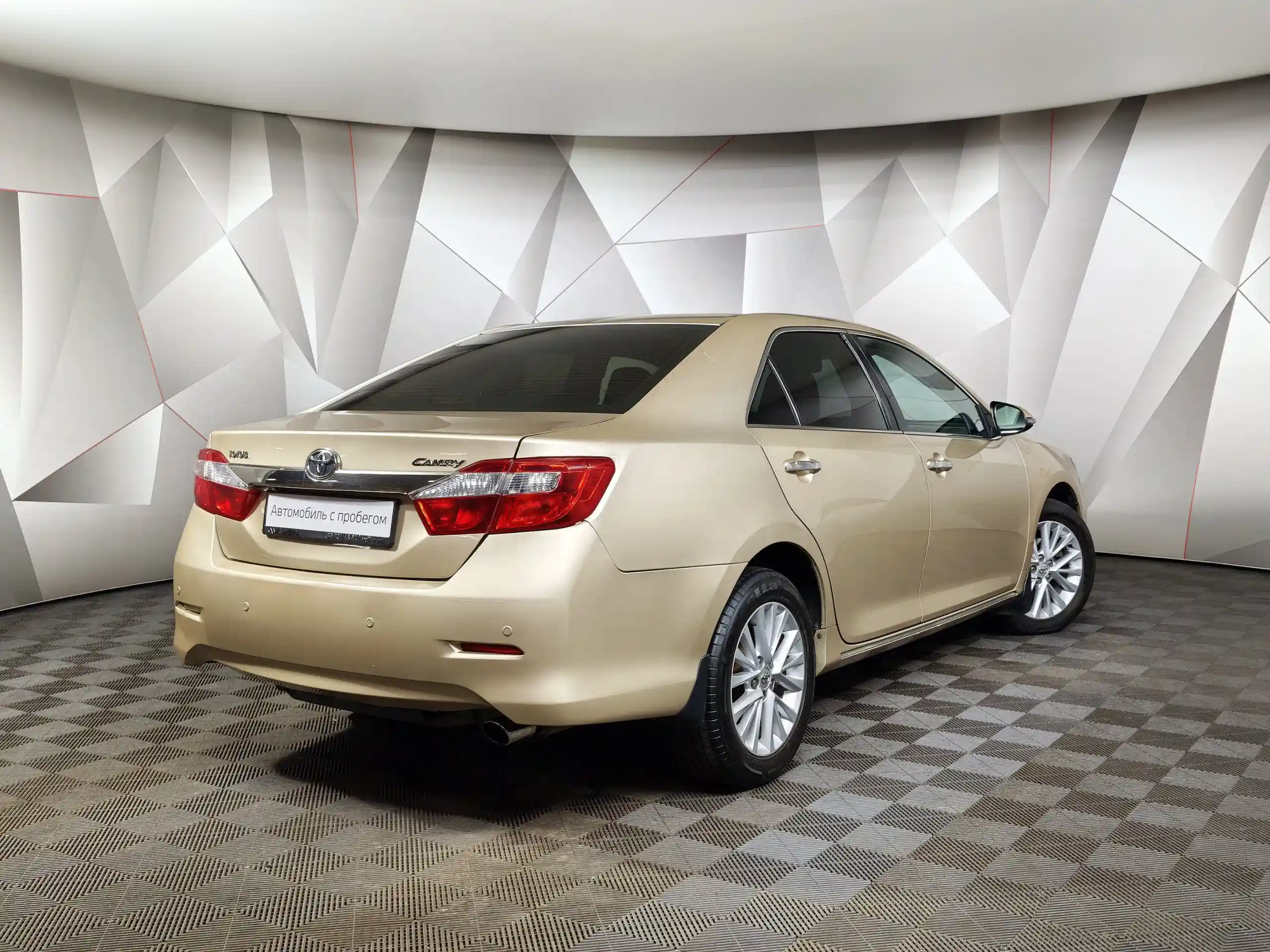 Toyota Camry 2012