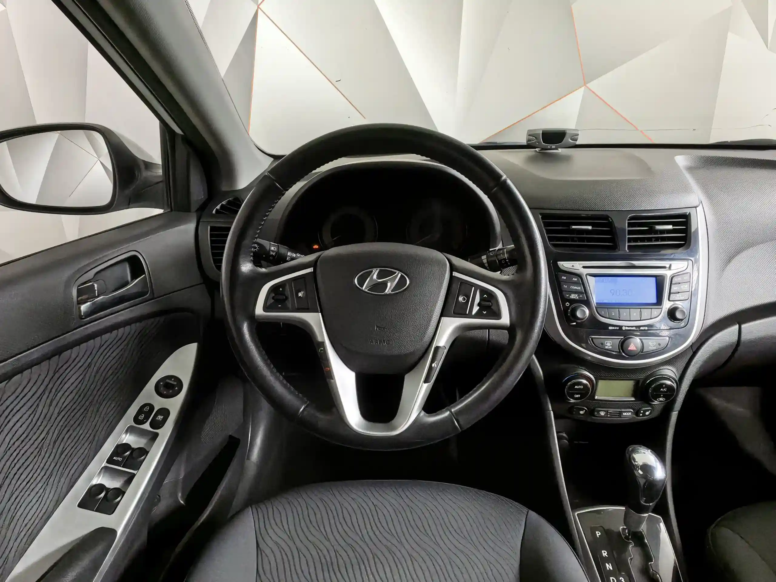 Hyundai Solaris 2011