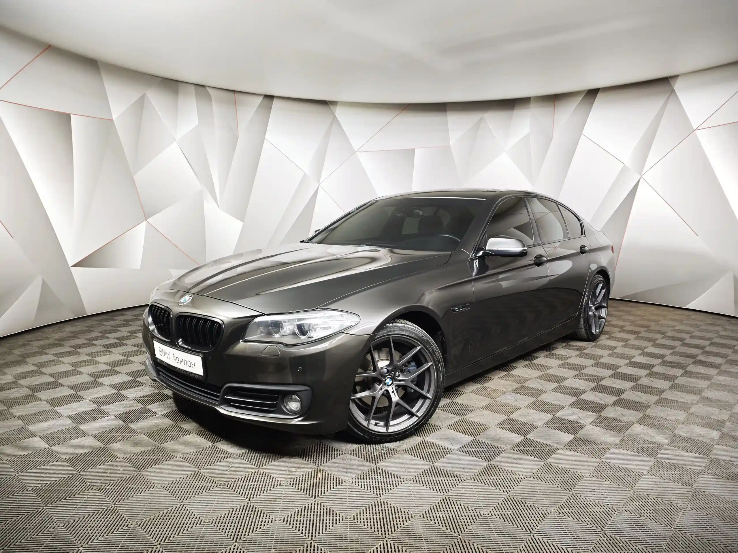 BMW 5 серия 2015