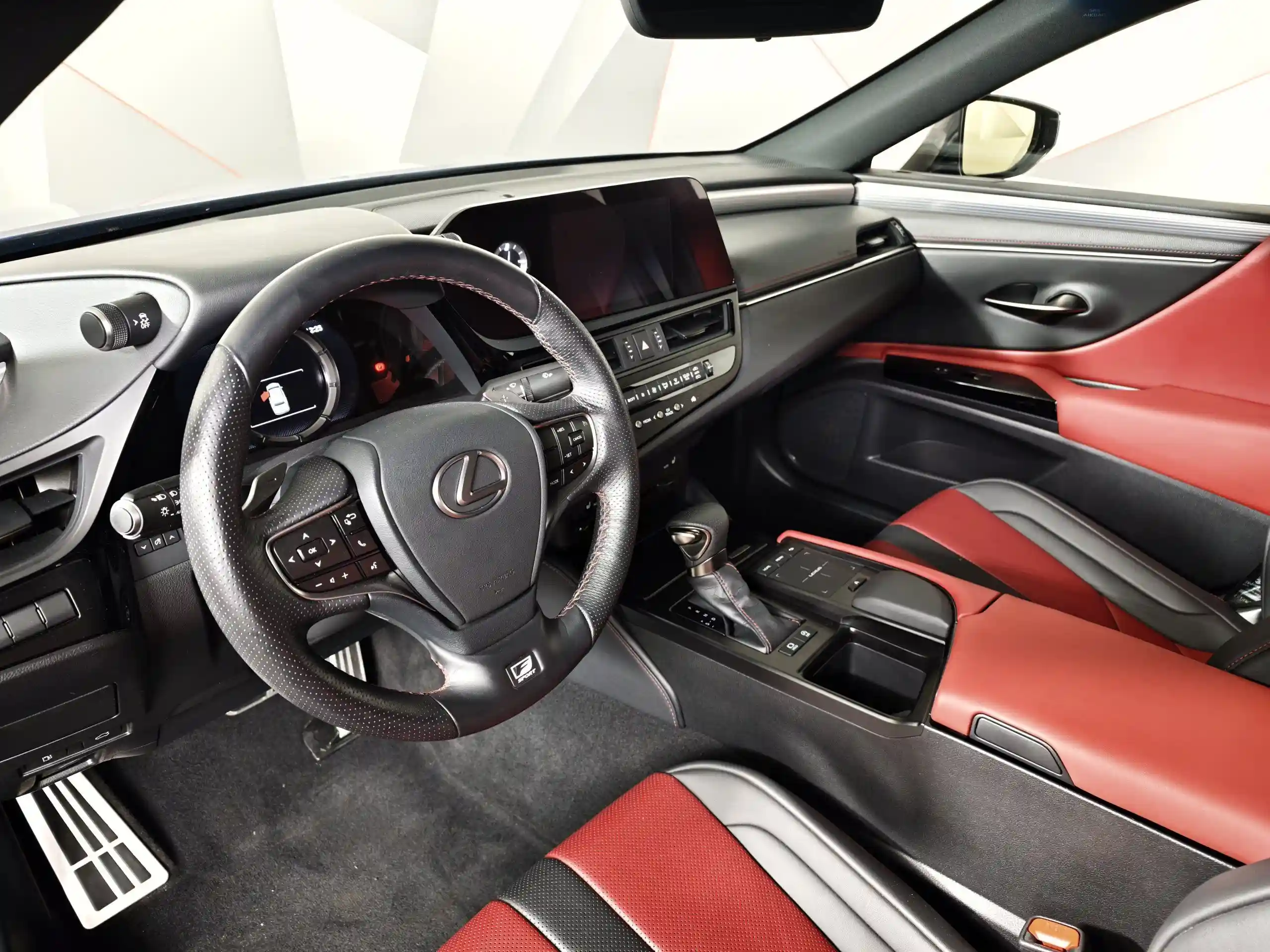 Lexus ES 2022