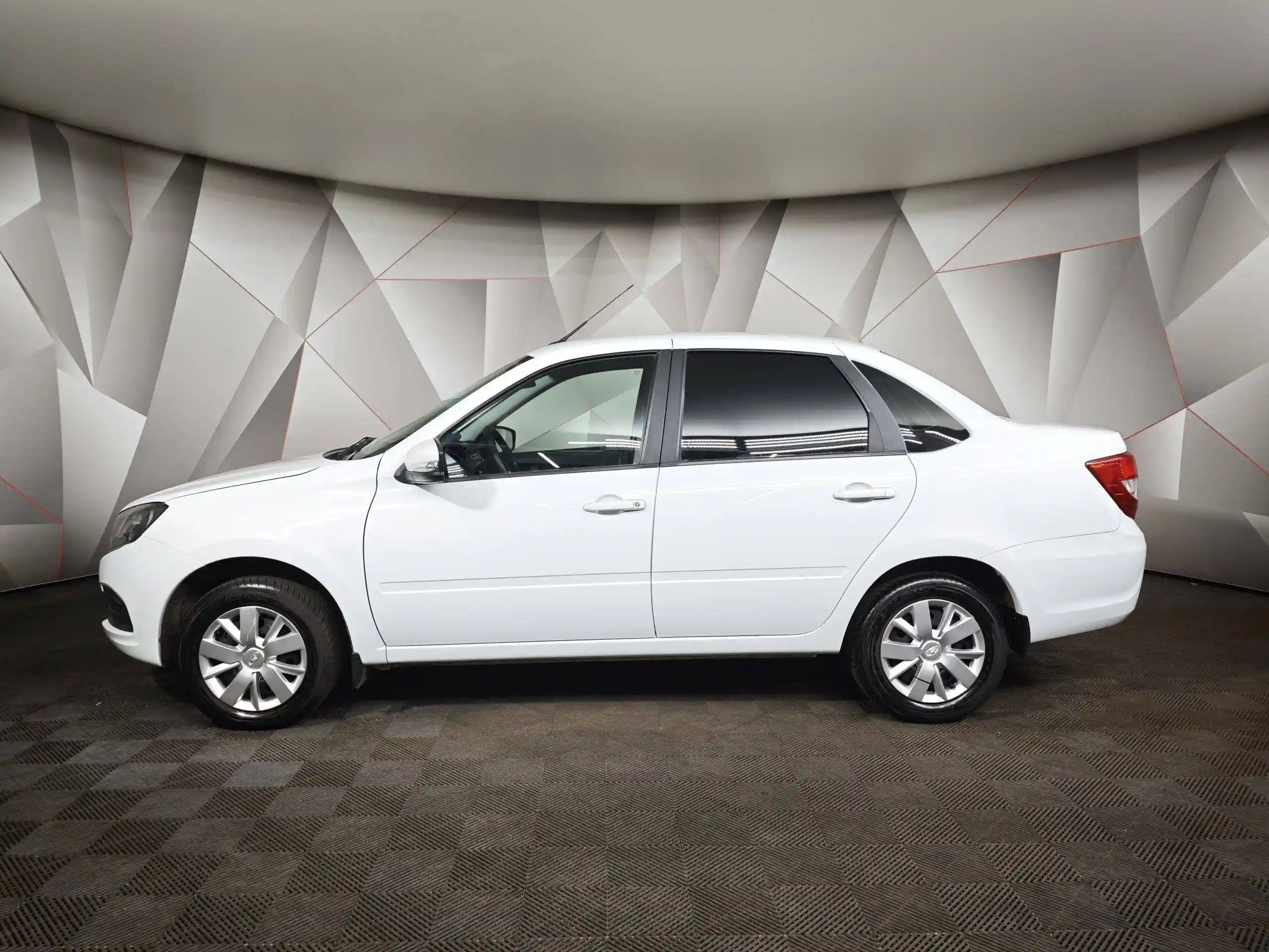 ВАЗ (Lada) Granta 2023