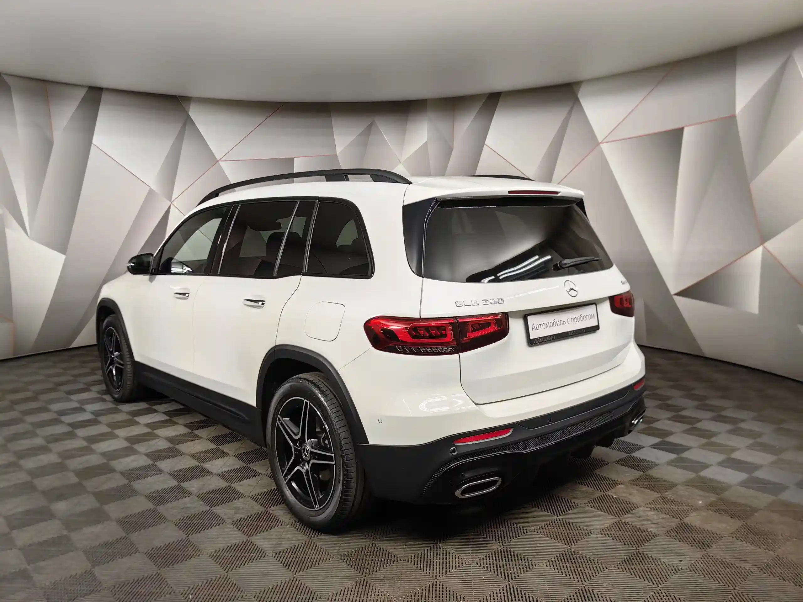 Mercedes-Benz GLB 2021