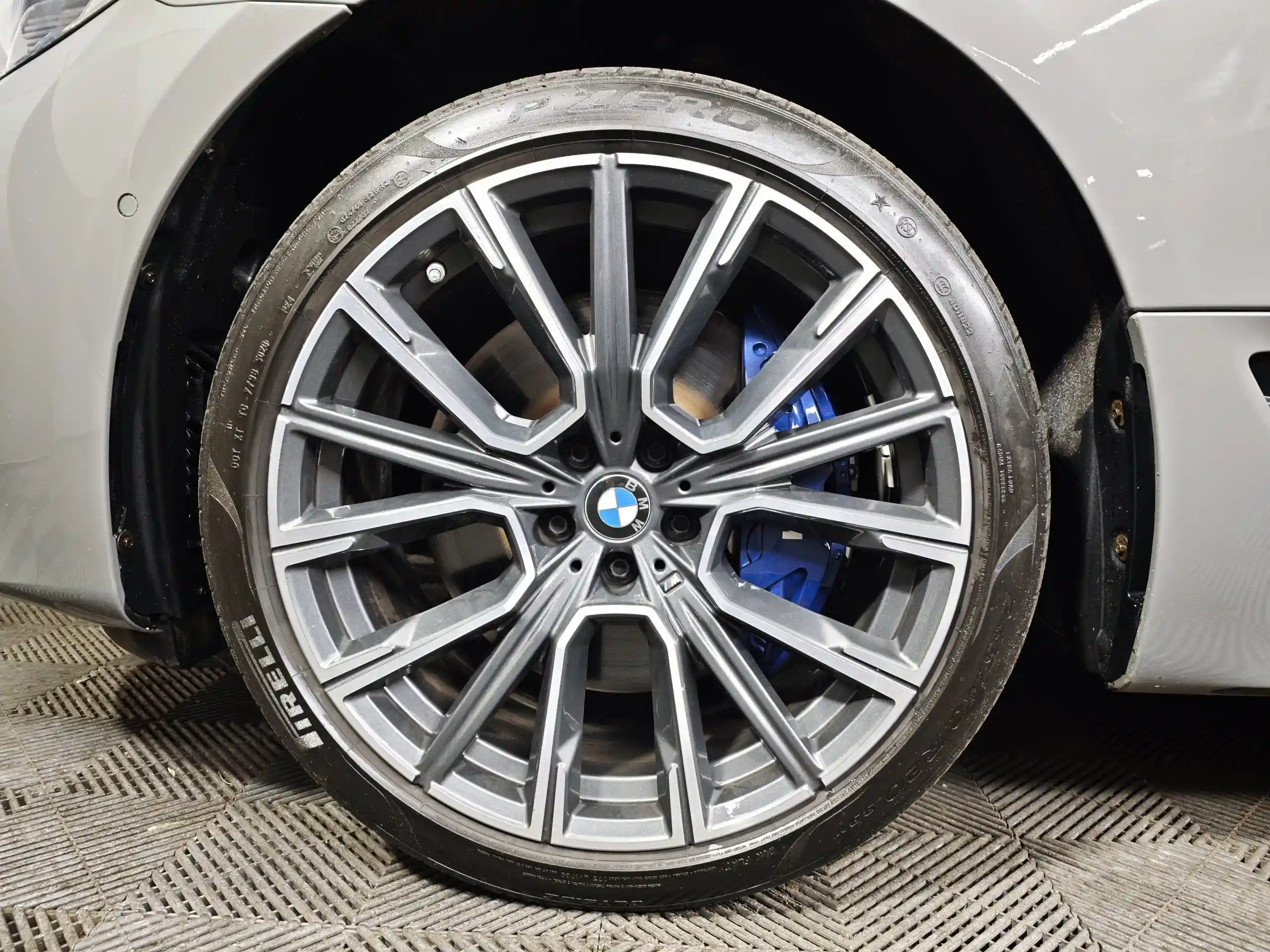 BMW 6 серия 2021