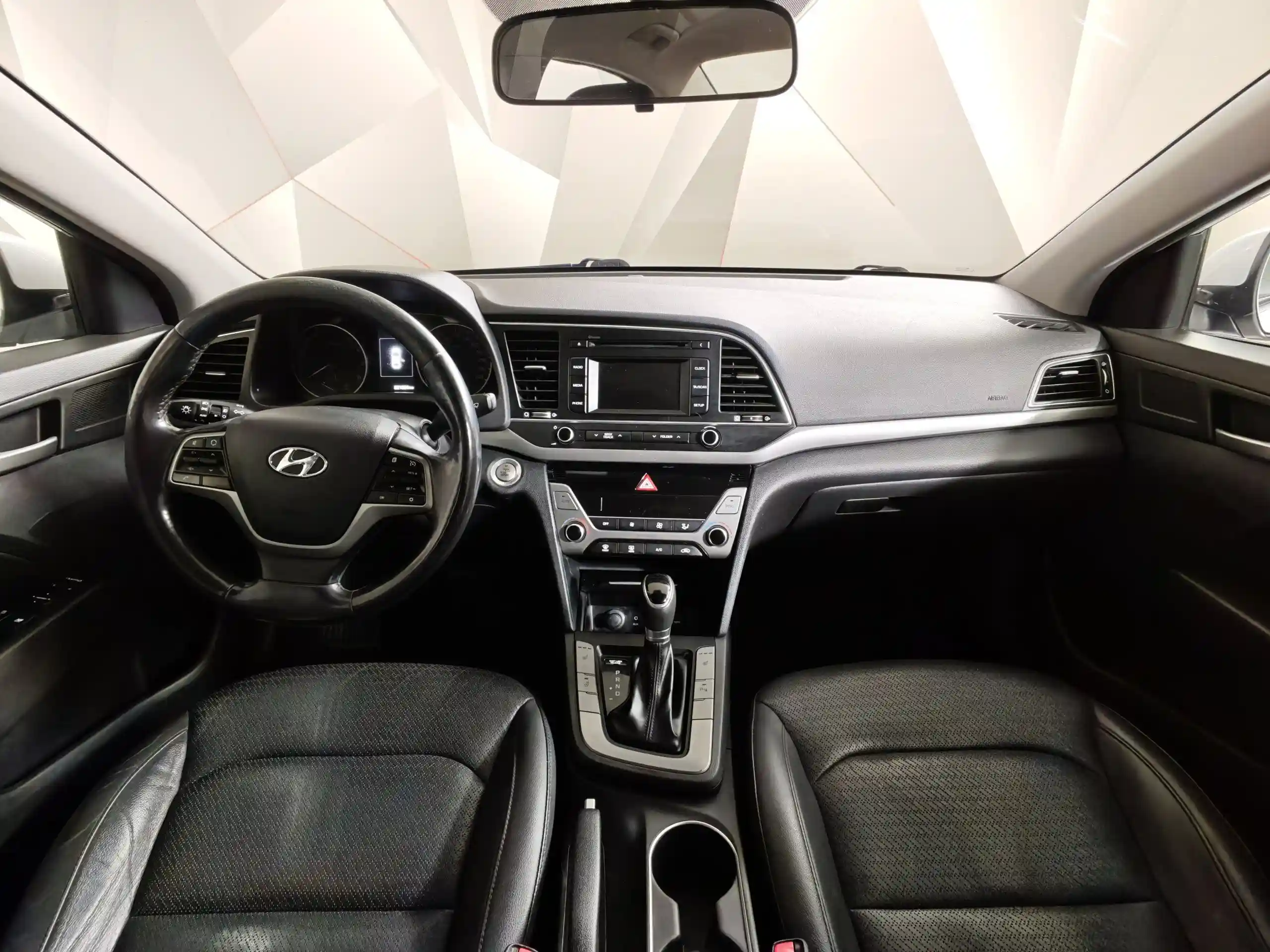 Hyundai Elantra 2017
