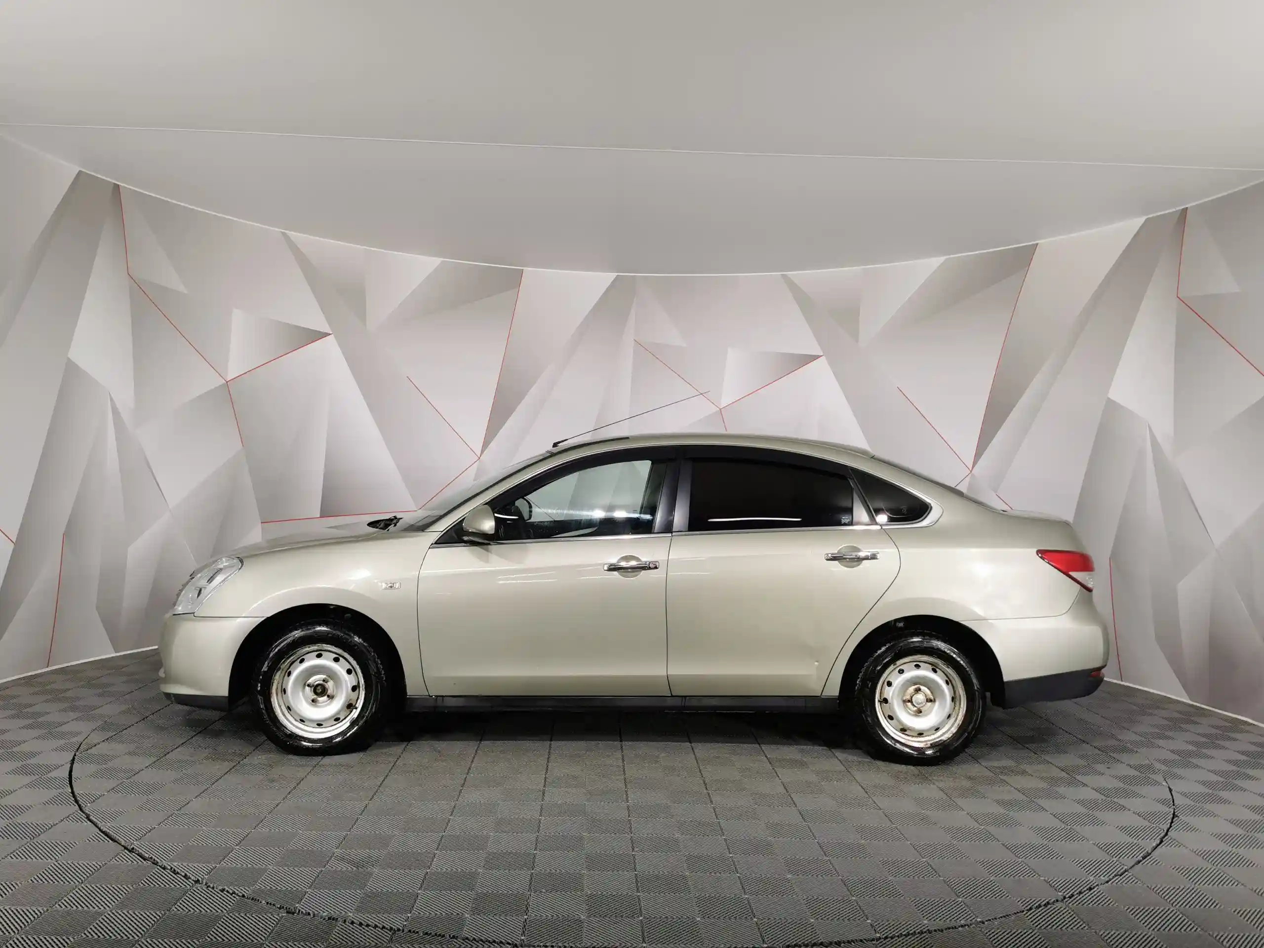 Nissan Almera 2014