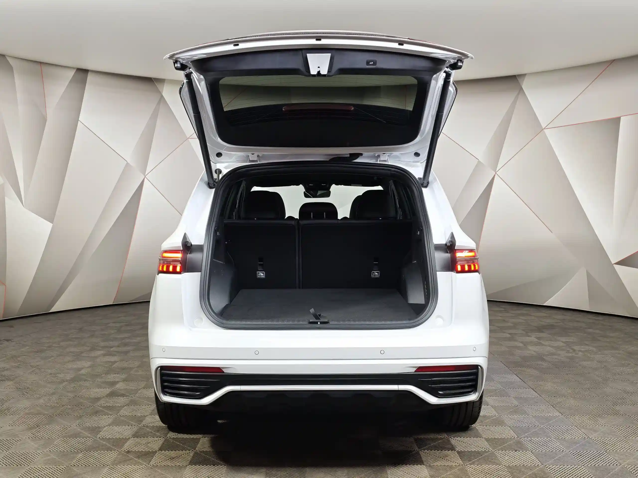 Geely Monjaro 2024