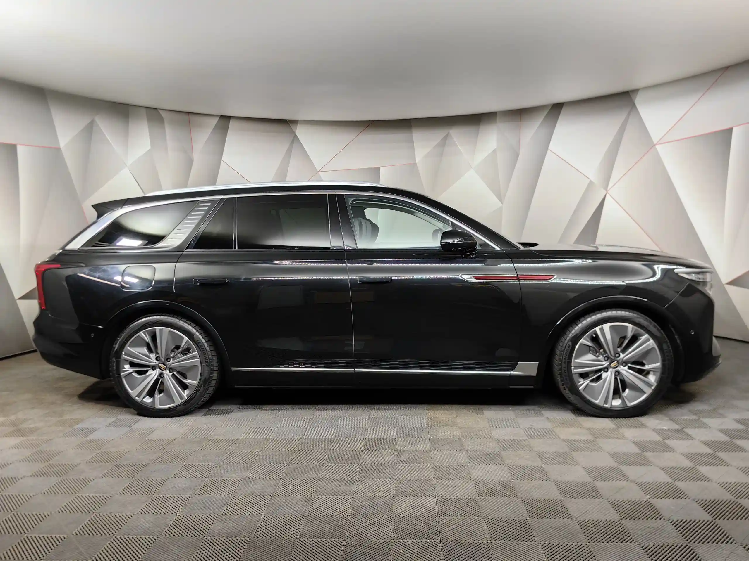 Hongqi E-HS9 2022