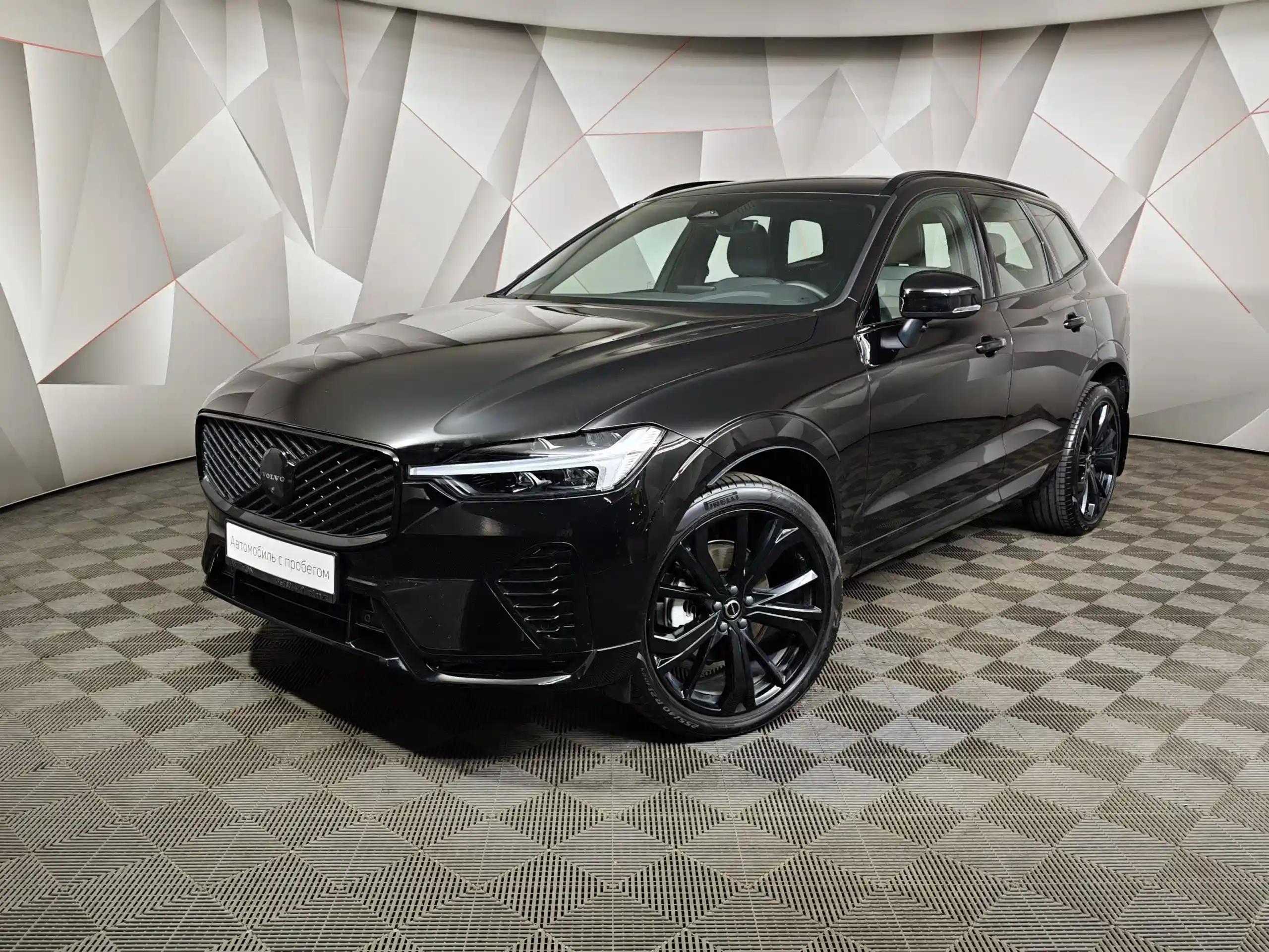 Volvo XC60 2025