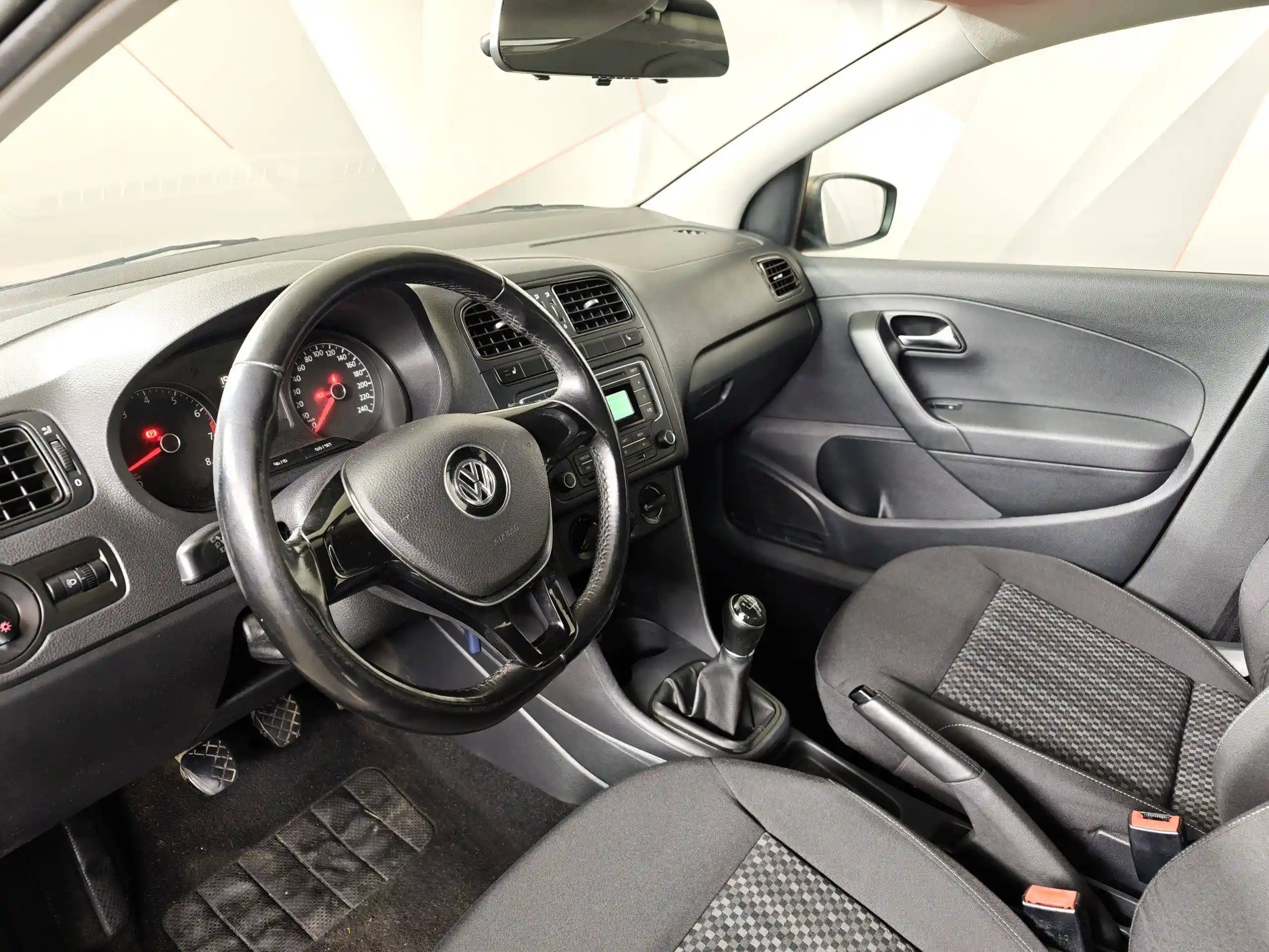 Volkswagen Polo 2015