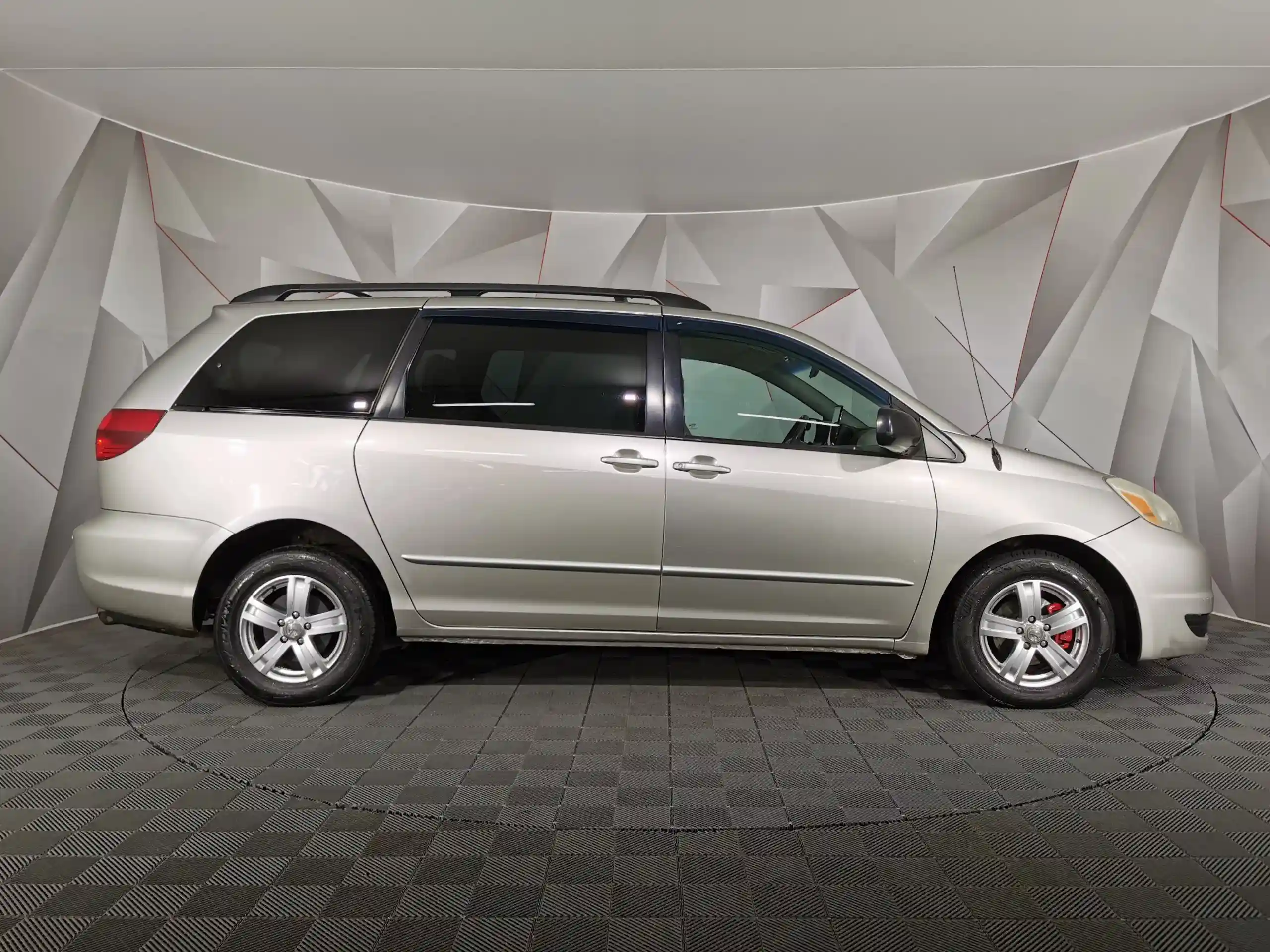 Toyota Sienna 2004