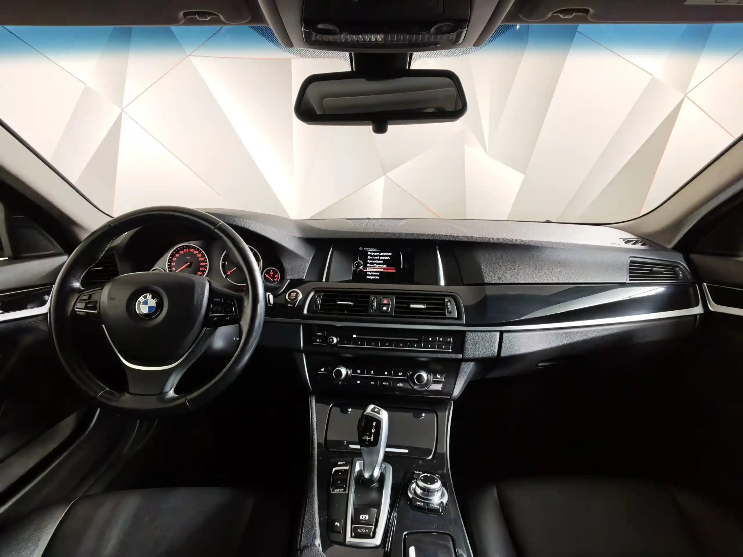 BMW 5 серия 2016