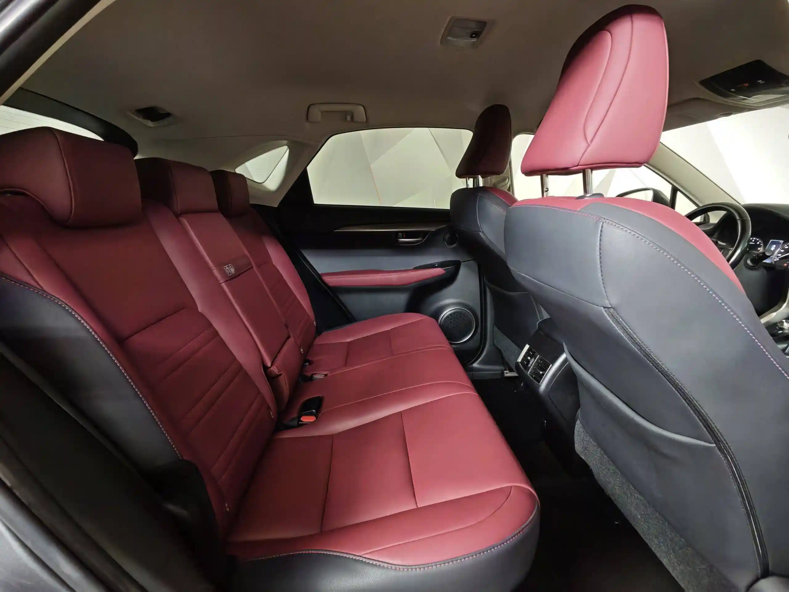 Lexus NX 2021