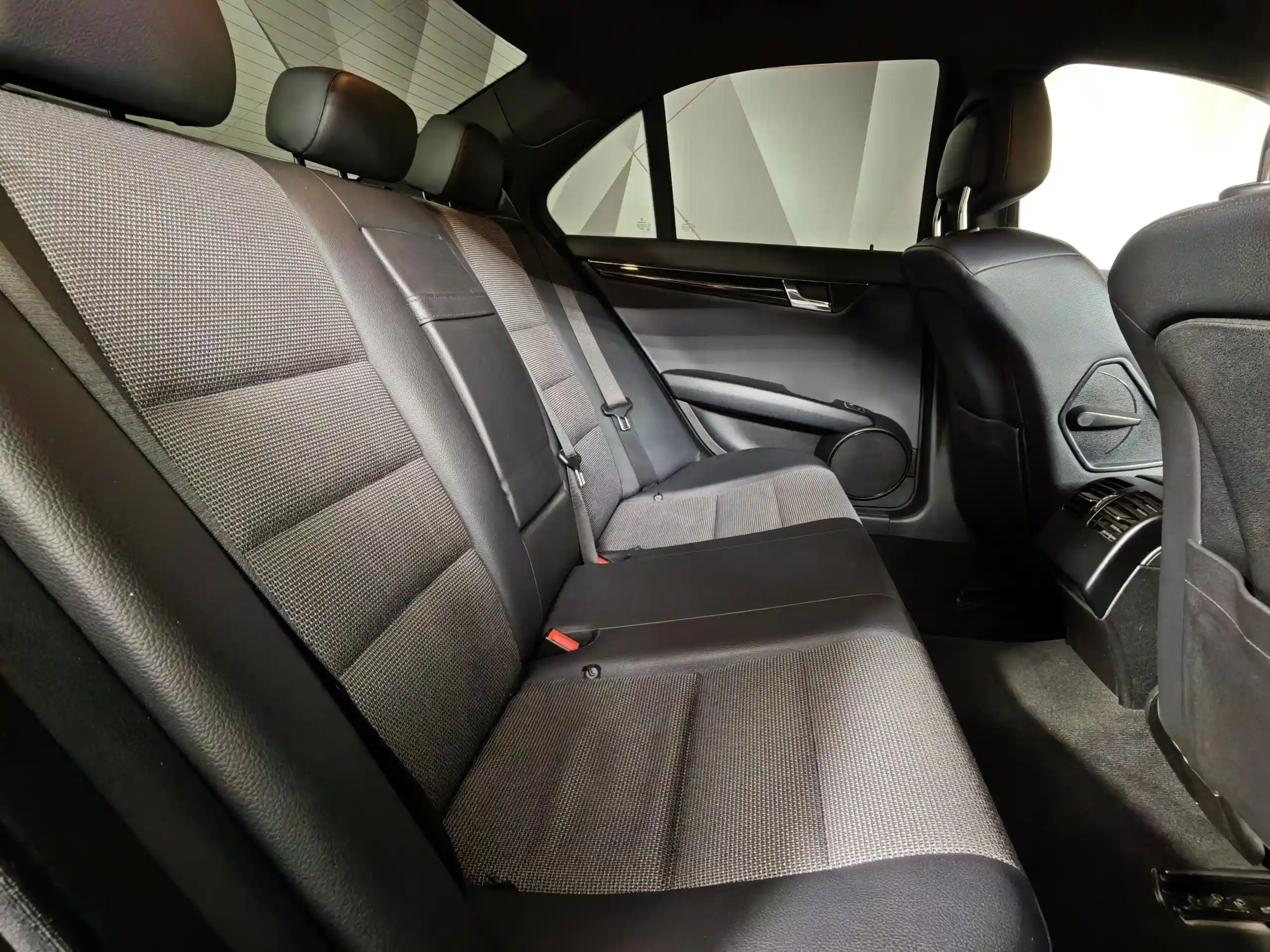 Mercedes-Benz C-Класс 2010
