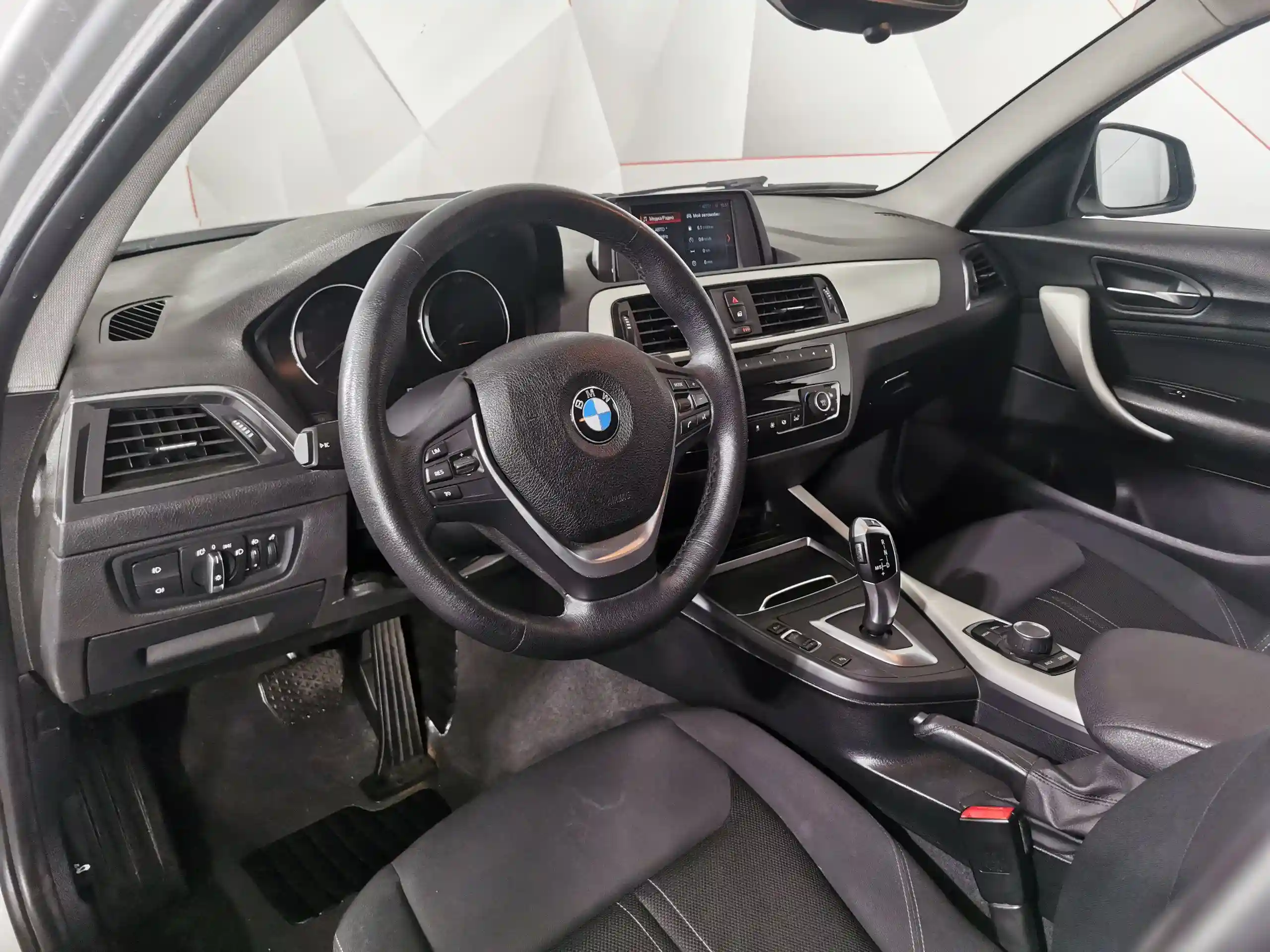 BMW 1 серия 2018