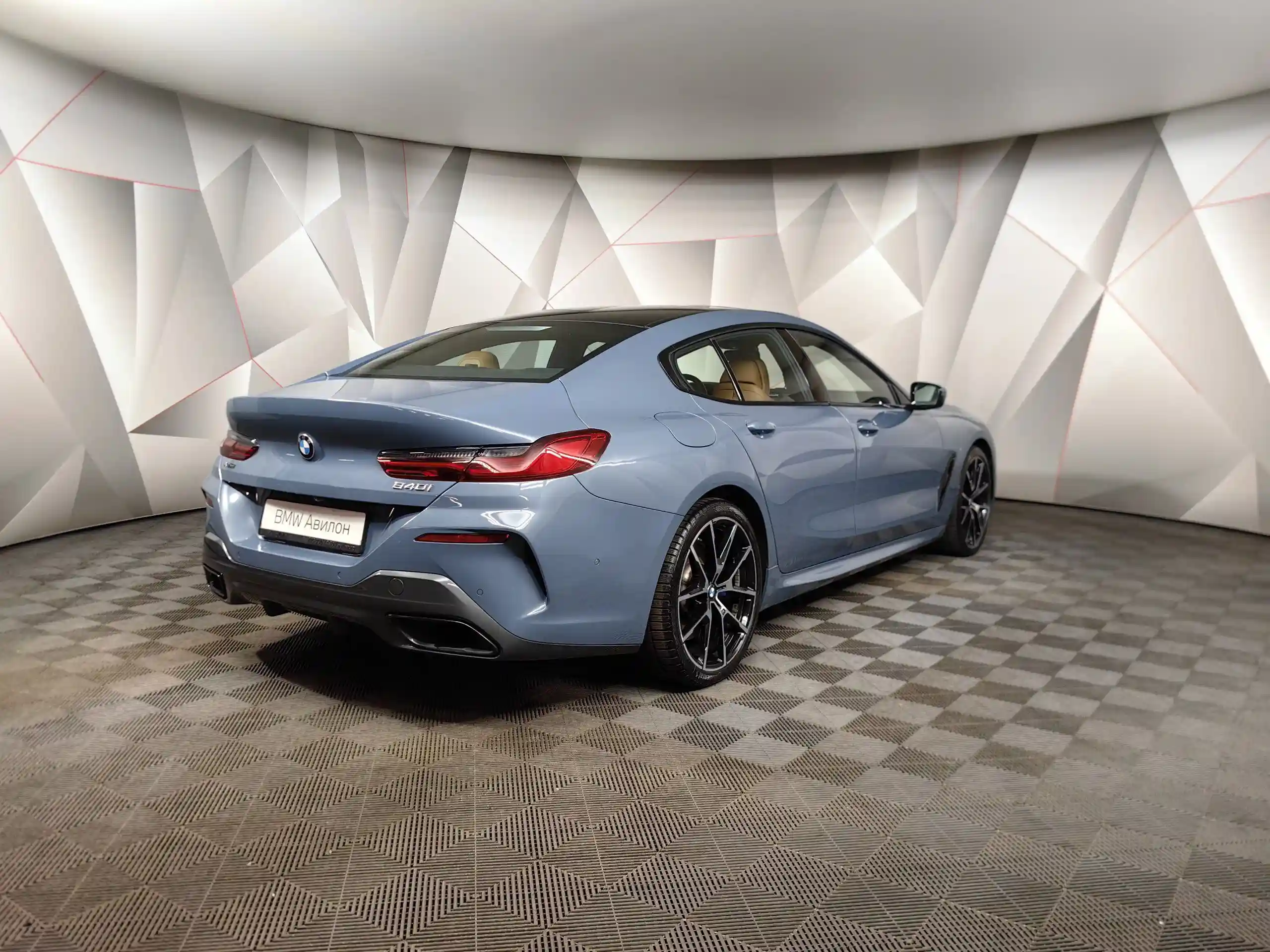 BMW 8 серия 2021