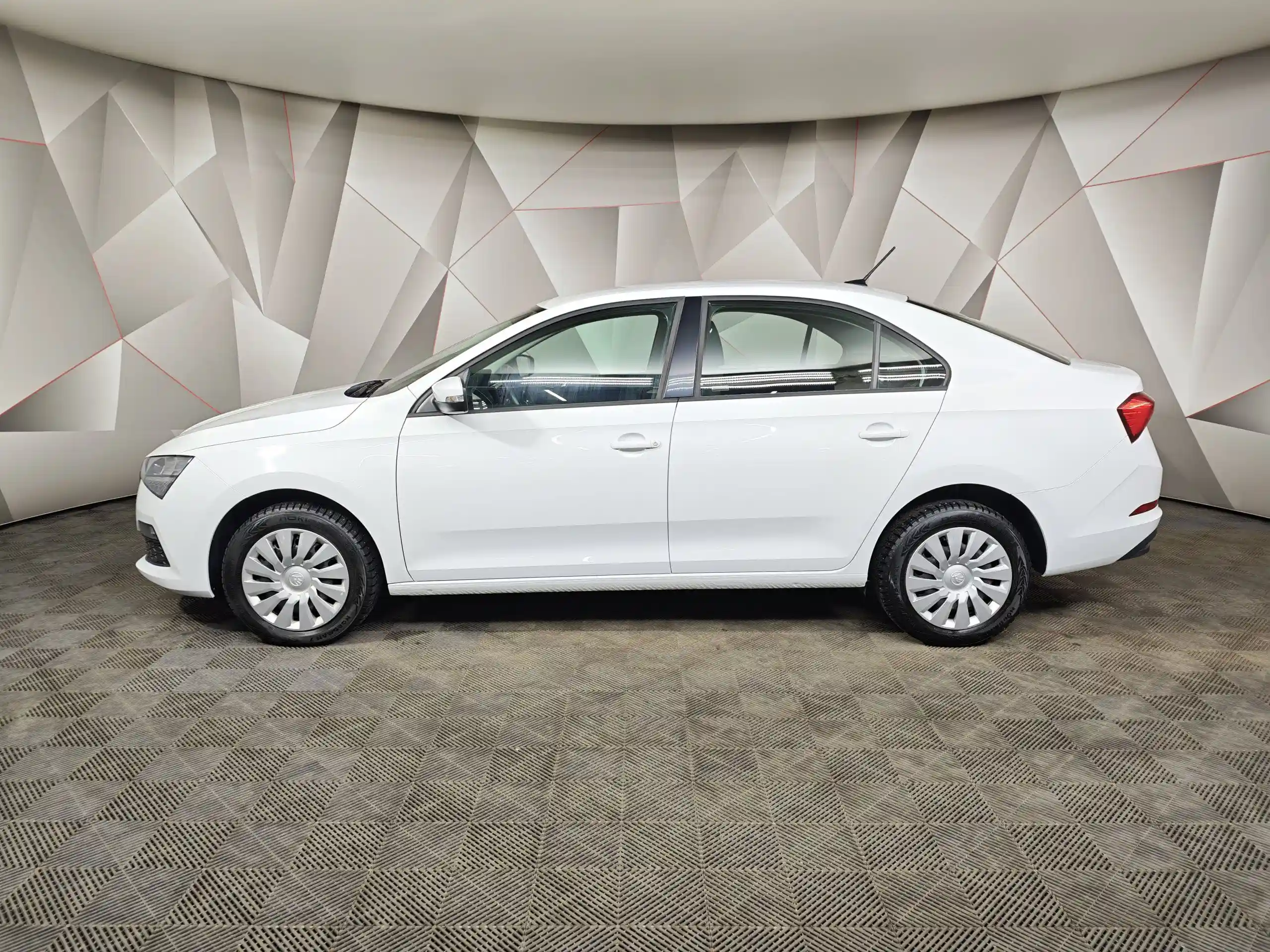 Skoda Rapid 2021