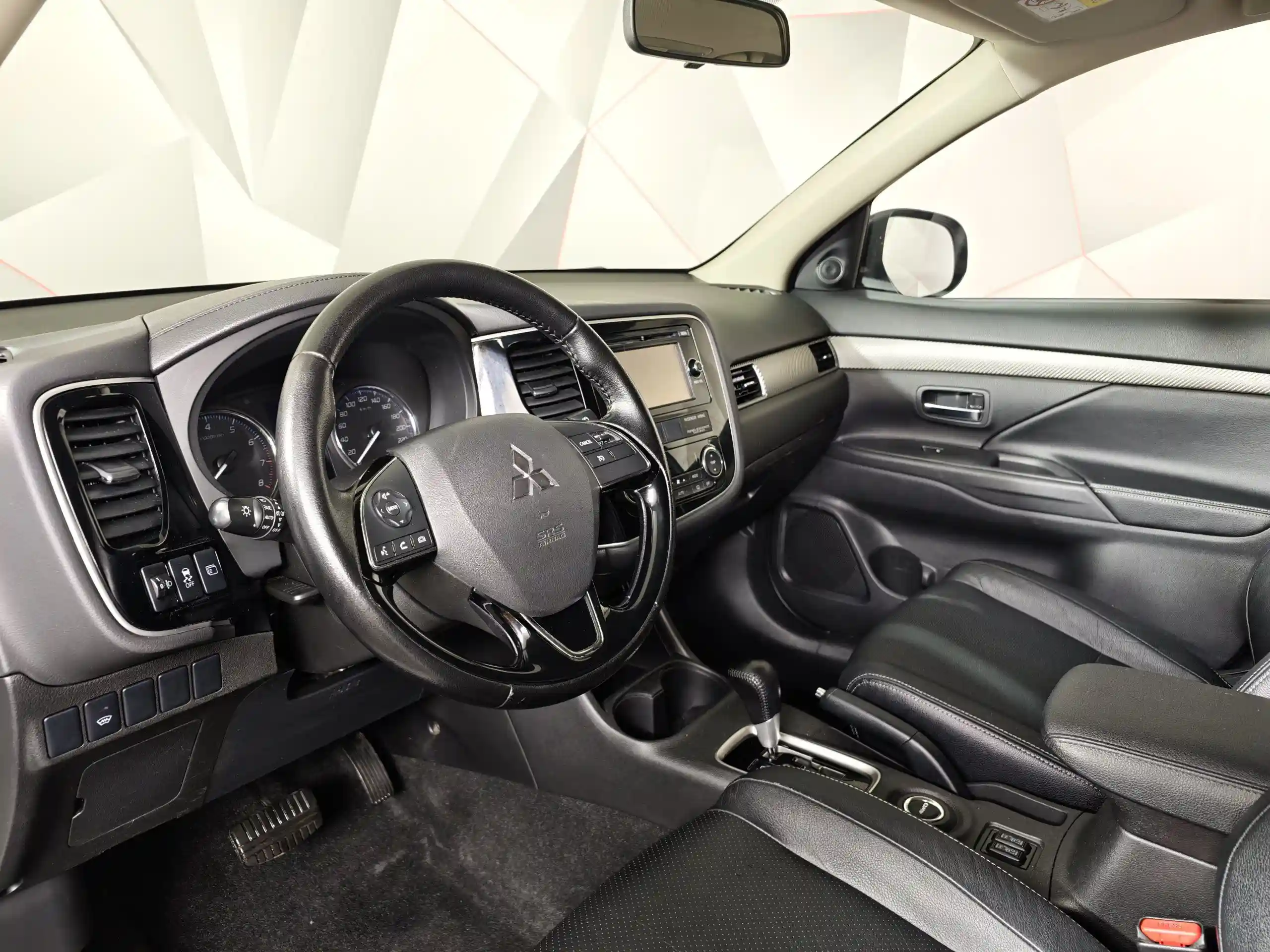Mitsubishi Outlander 2015