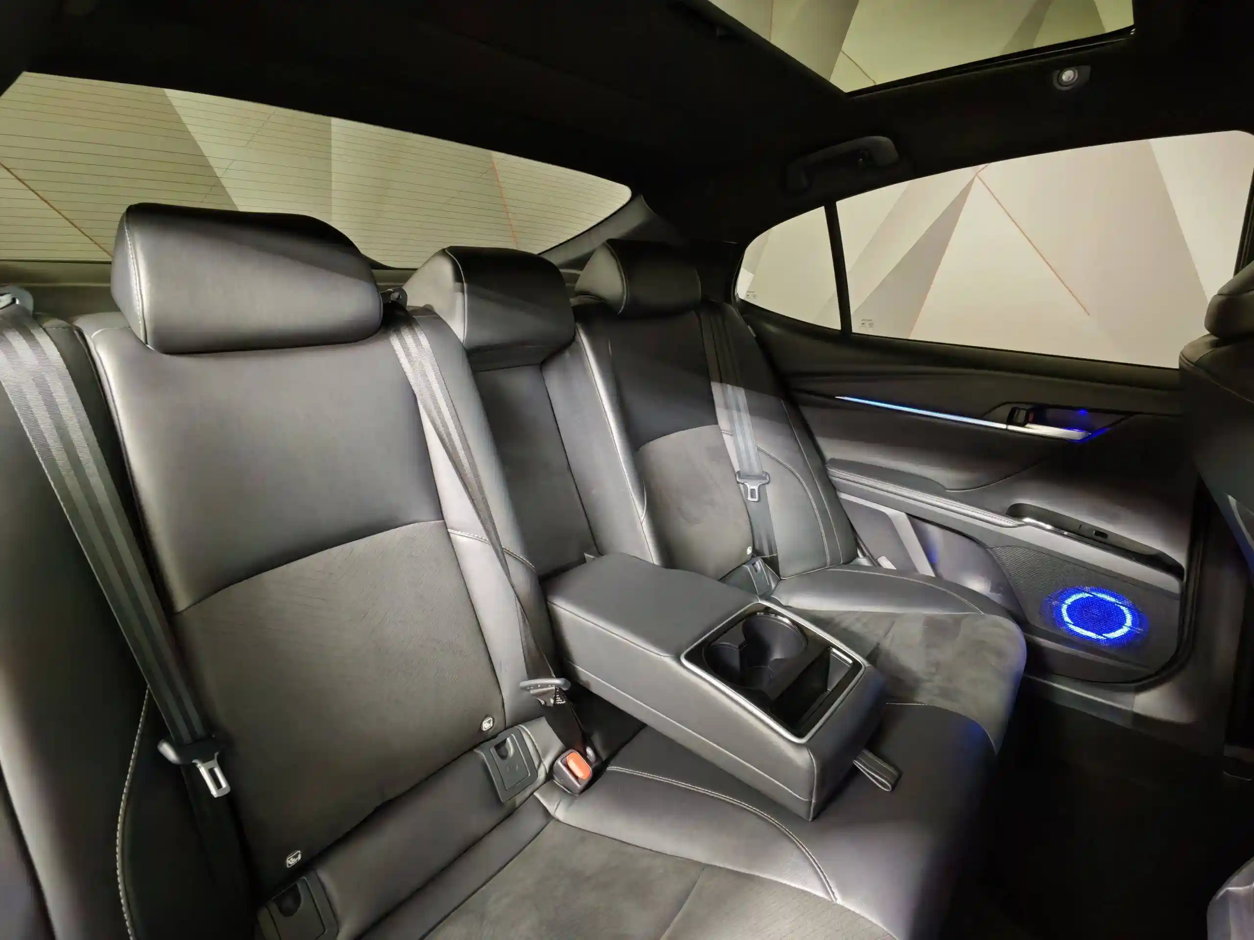 Toyota Camry 2024