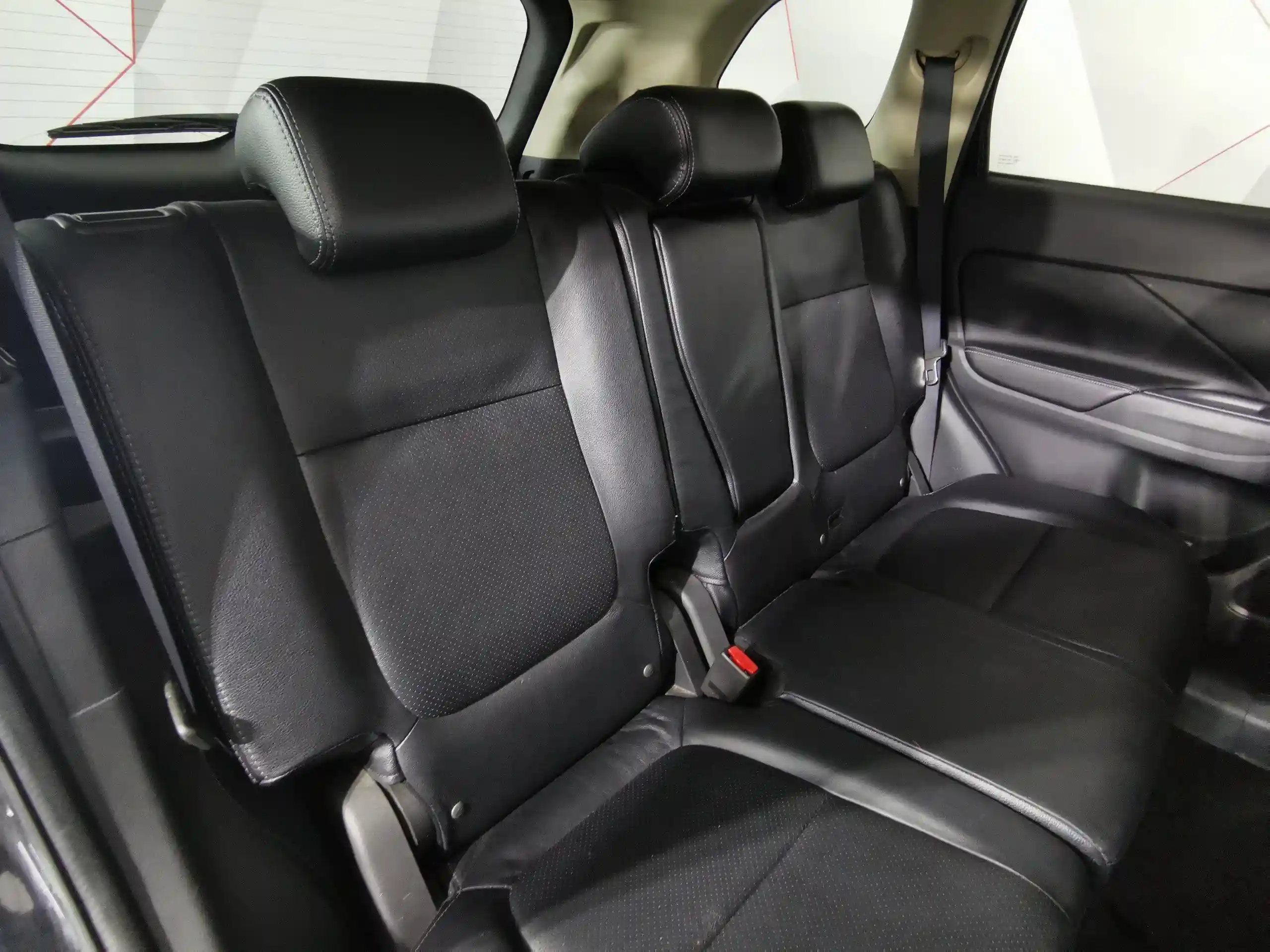 Mitsubishi Outlander 2014