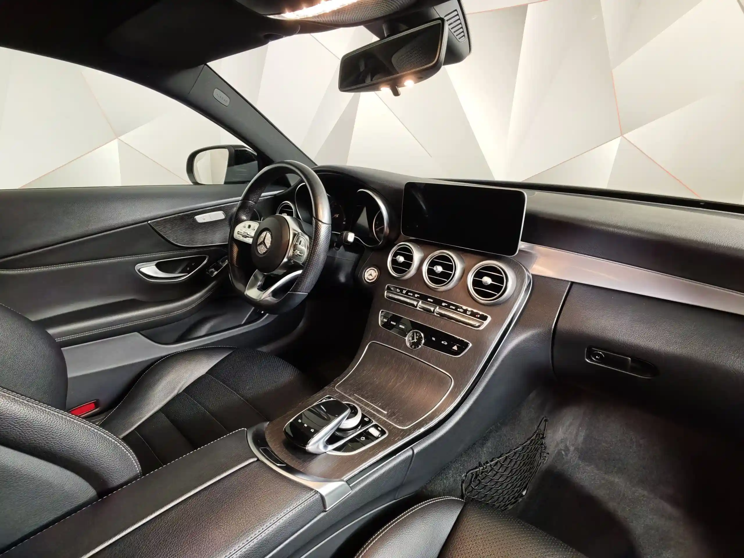 Mercedes-Benz C-Класс 2020